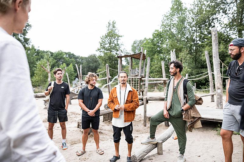 broederschap-en-verbinding-als-antwoord-op-stille-crisis-onder-mannen