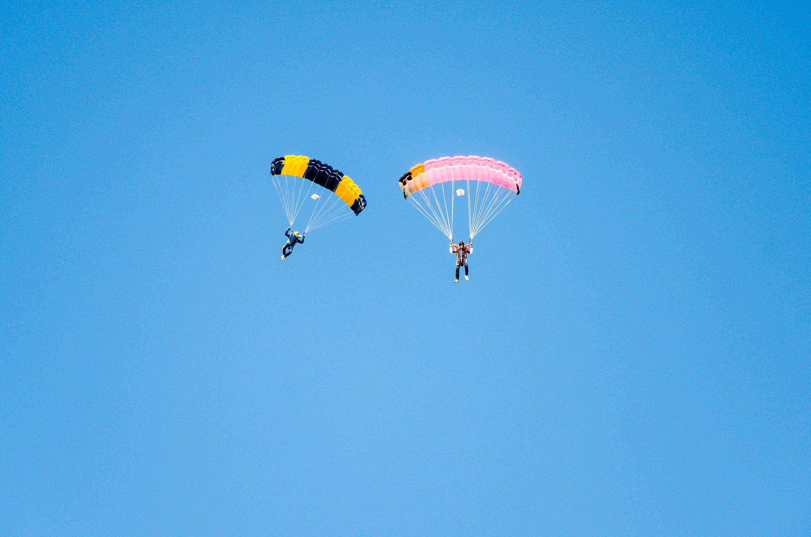 parachutes-op-tessel