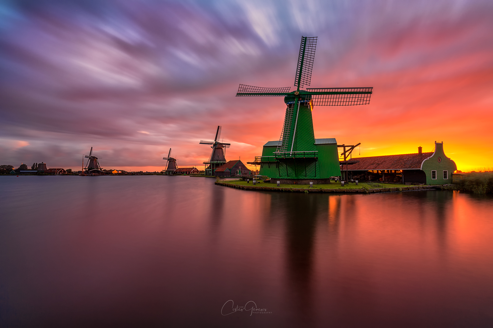 a-sunrise-to-remember-in-zaanse-schans