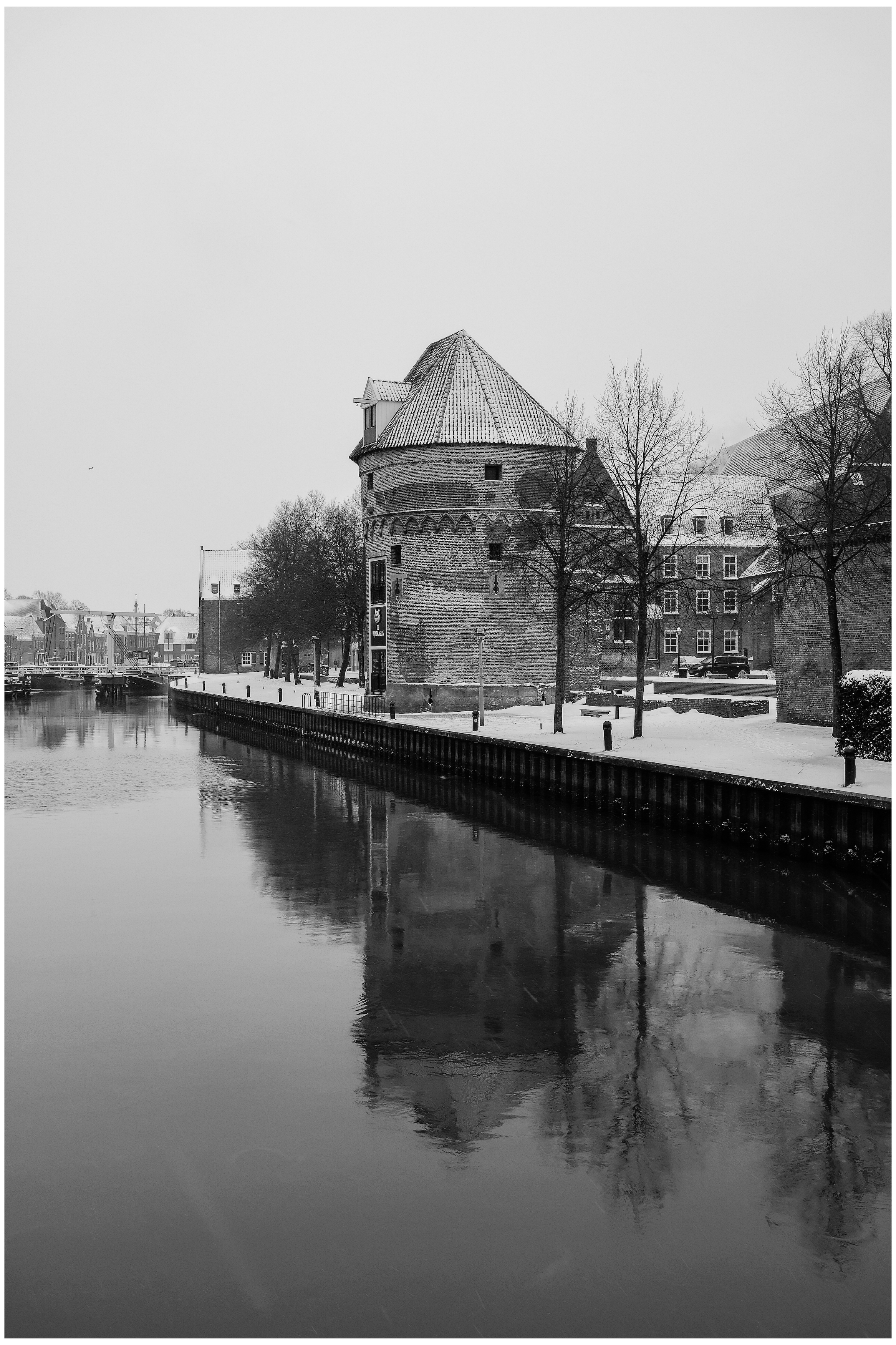 winter-time-wijndragers-tower-zwolle