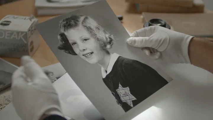 nog-even-langs-de-fotograaf-het-verborgen-archief-van-annemie-wolff