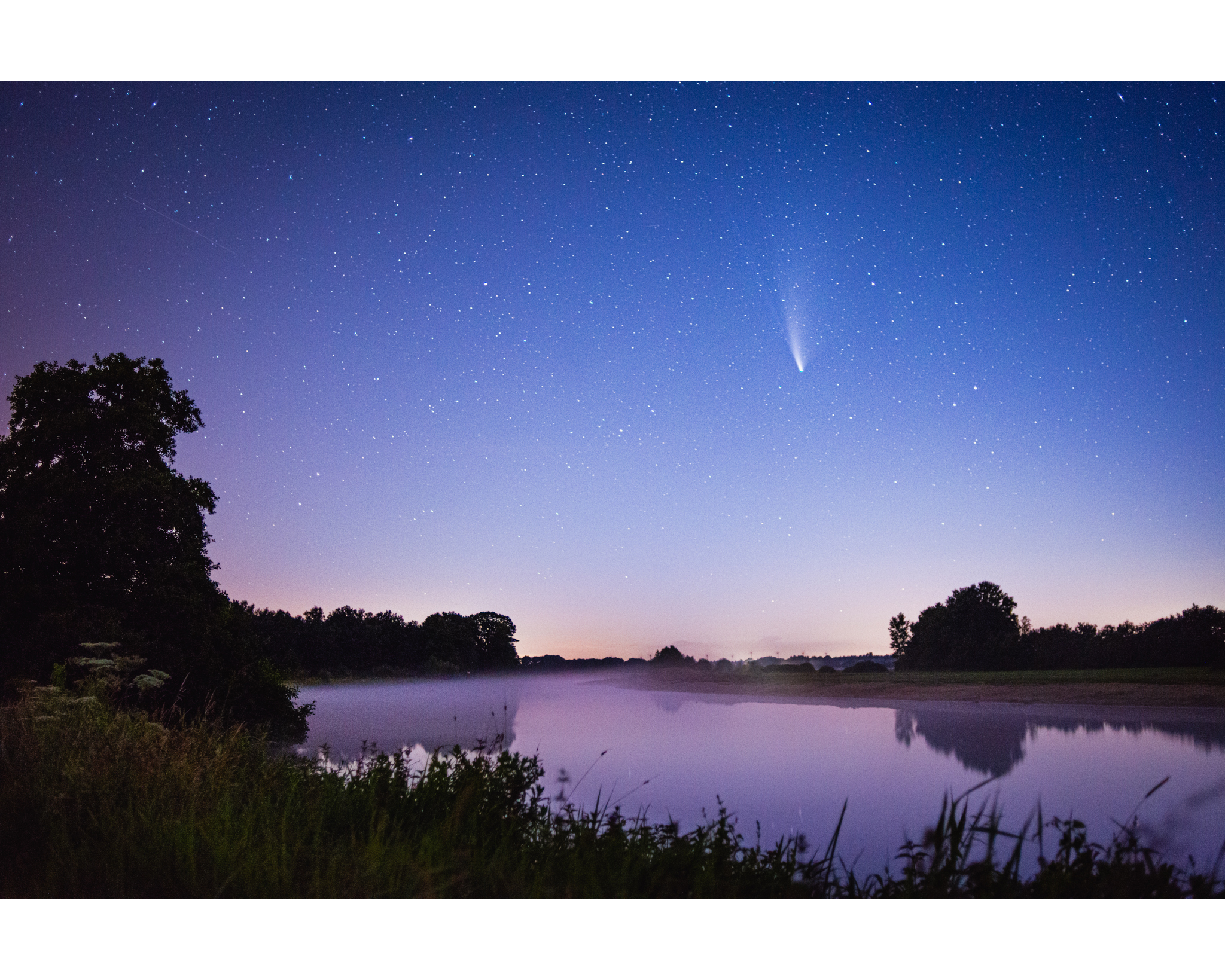 neowise-boven-de-overijsselse-vecht