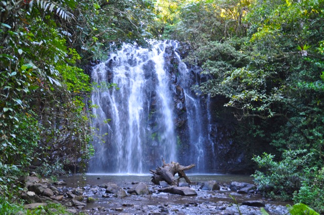 waterval-in-queensland-australi%C3%AB