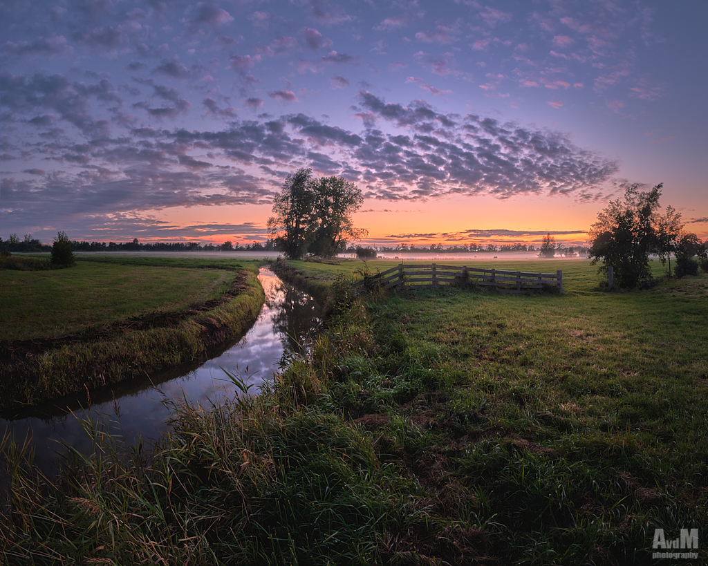 zonsondergang-over-rivier-de-lauwers
