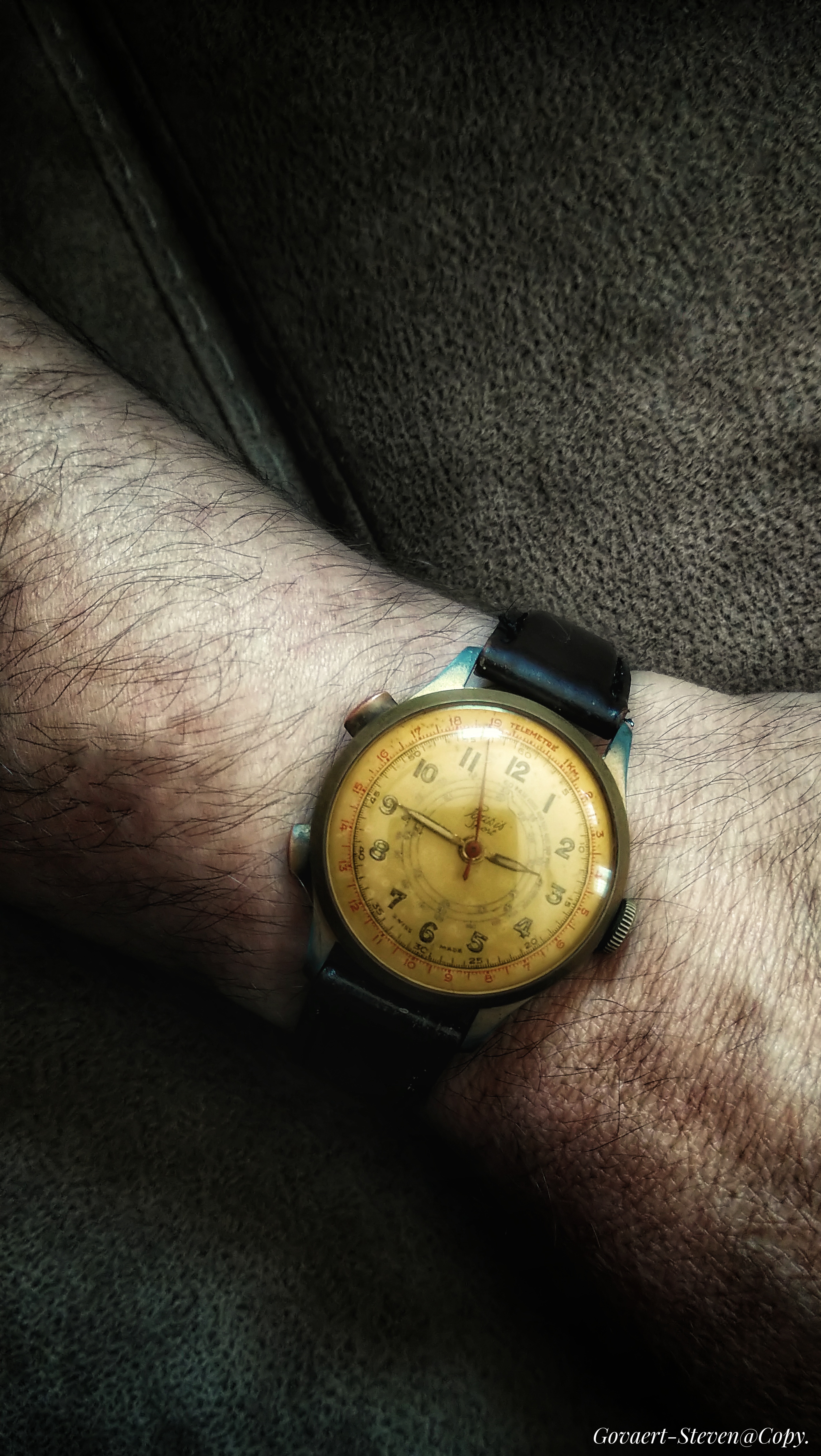 vintage-watch-of-the-50