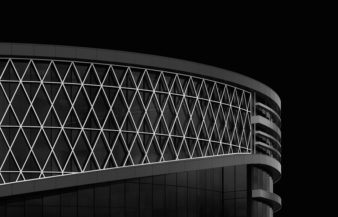 diagonals-barco-building