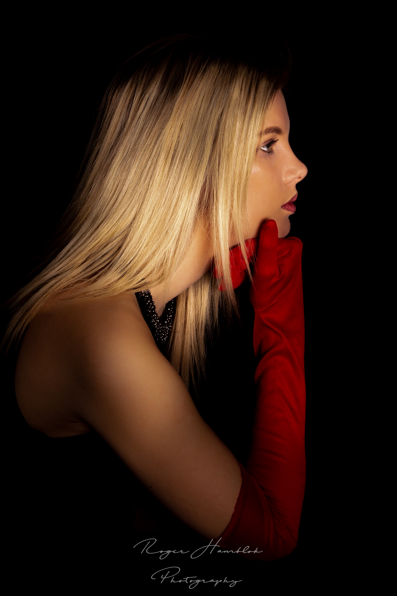 het-meisje-met-de-rode-handschoen