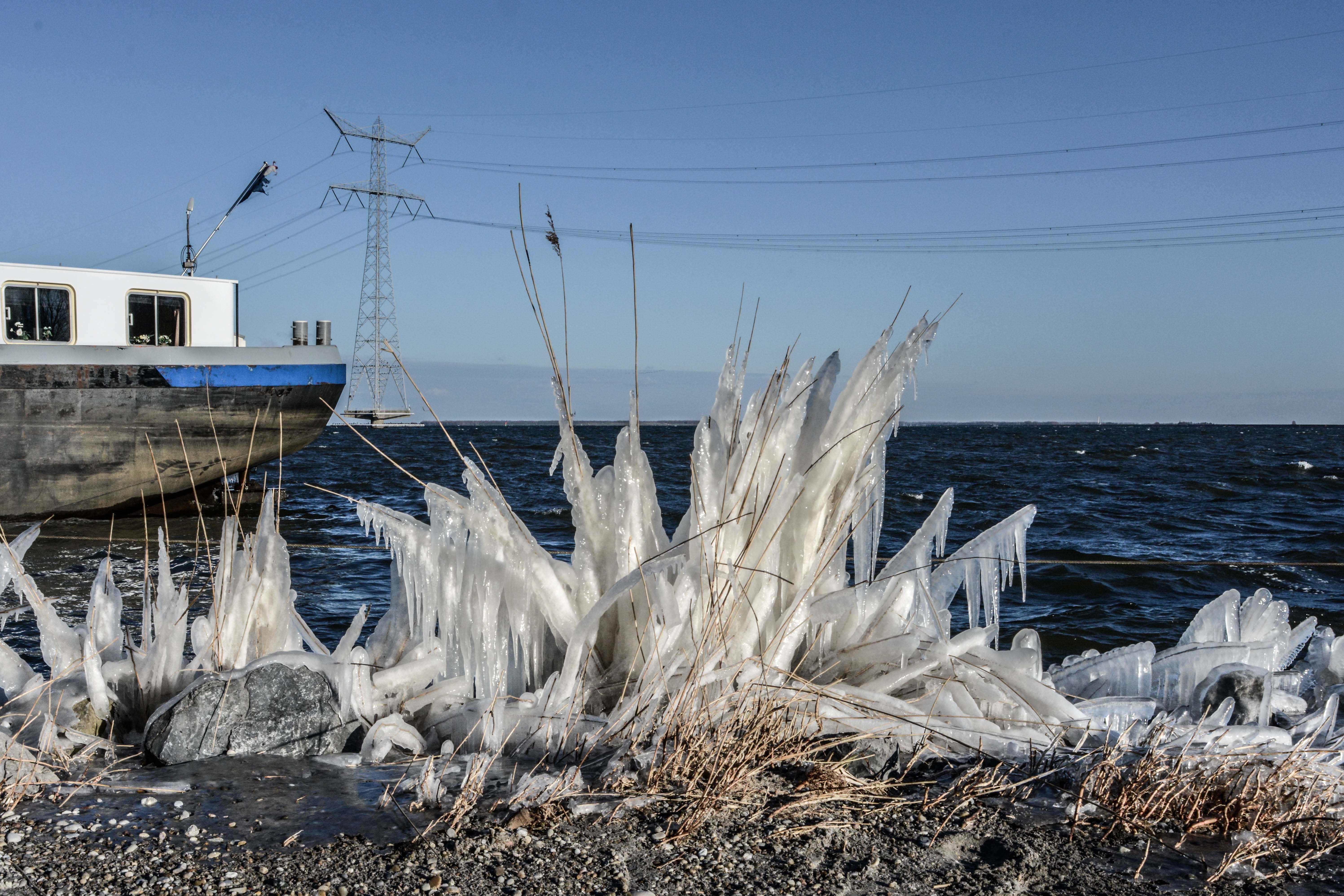 winterlandschap-aan-ketelmeer