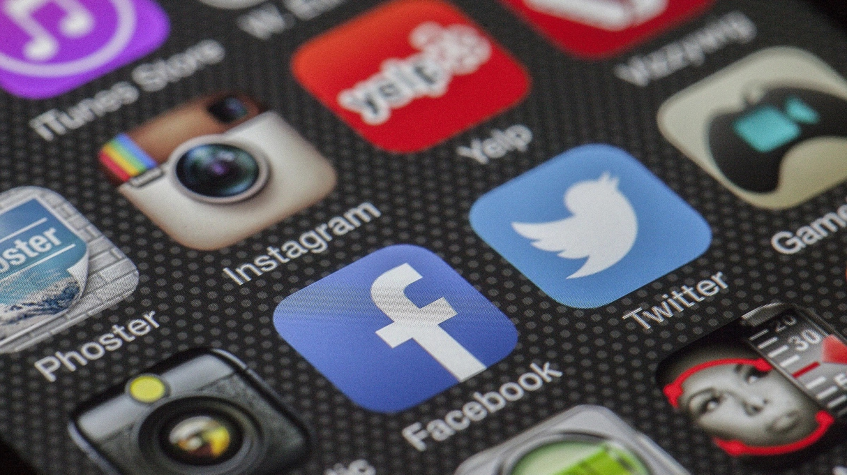 Google lists the most popular downloads from the Play Store