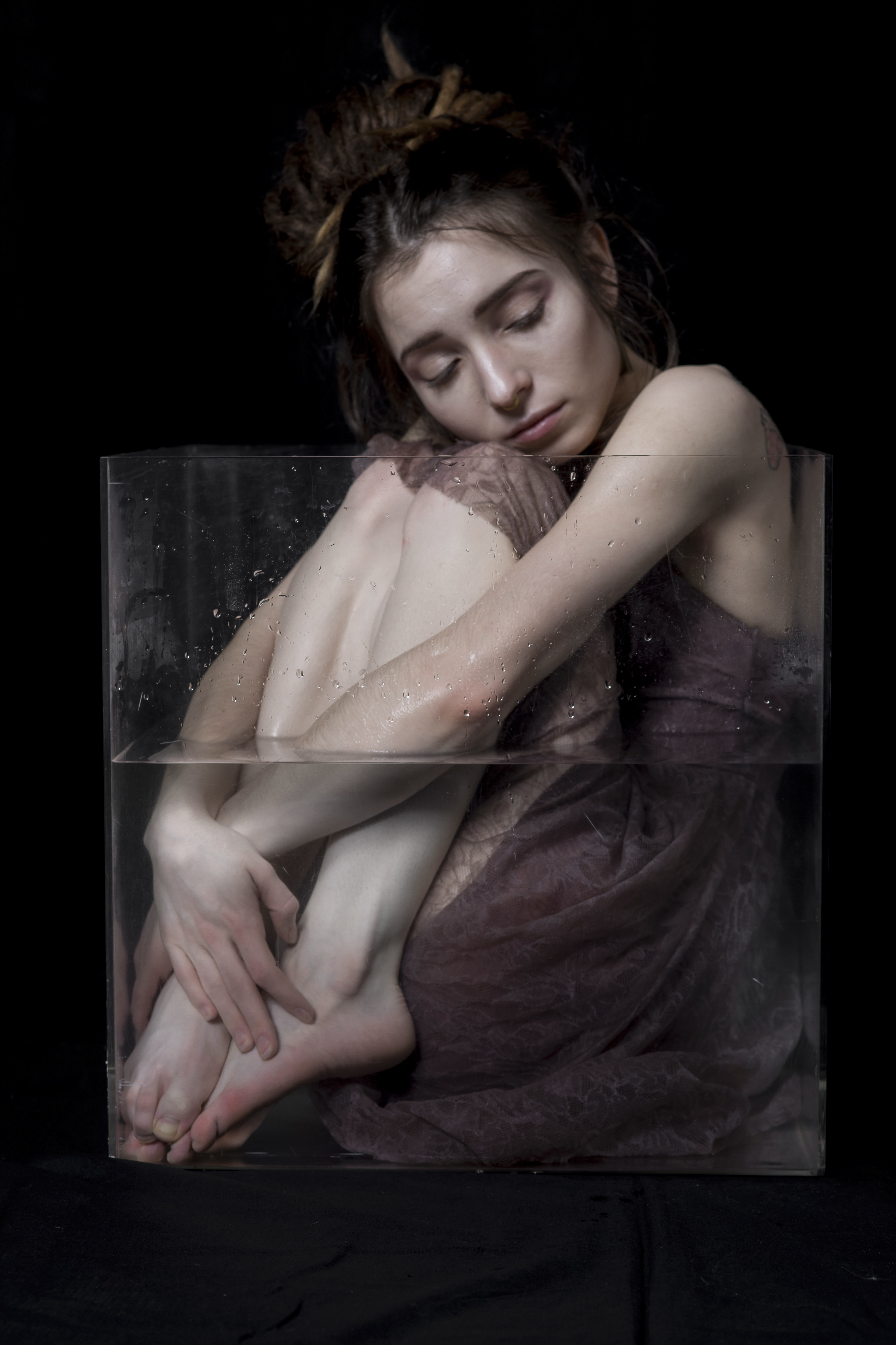 u-n-d-e-r-w-a-t-e-r-l-o-v-e