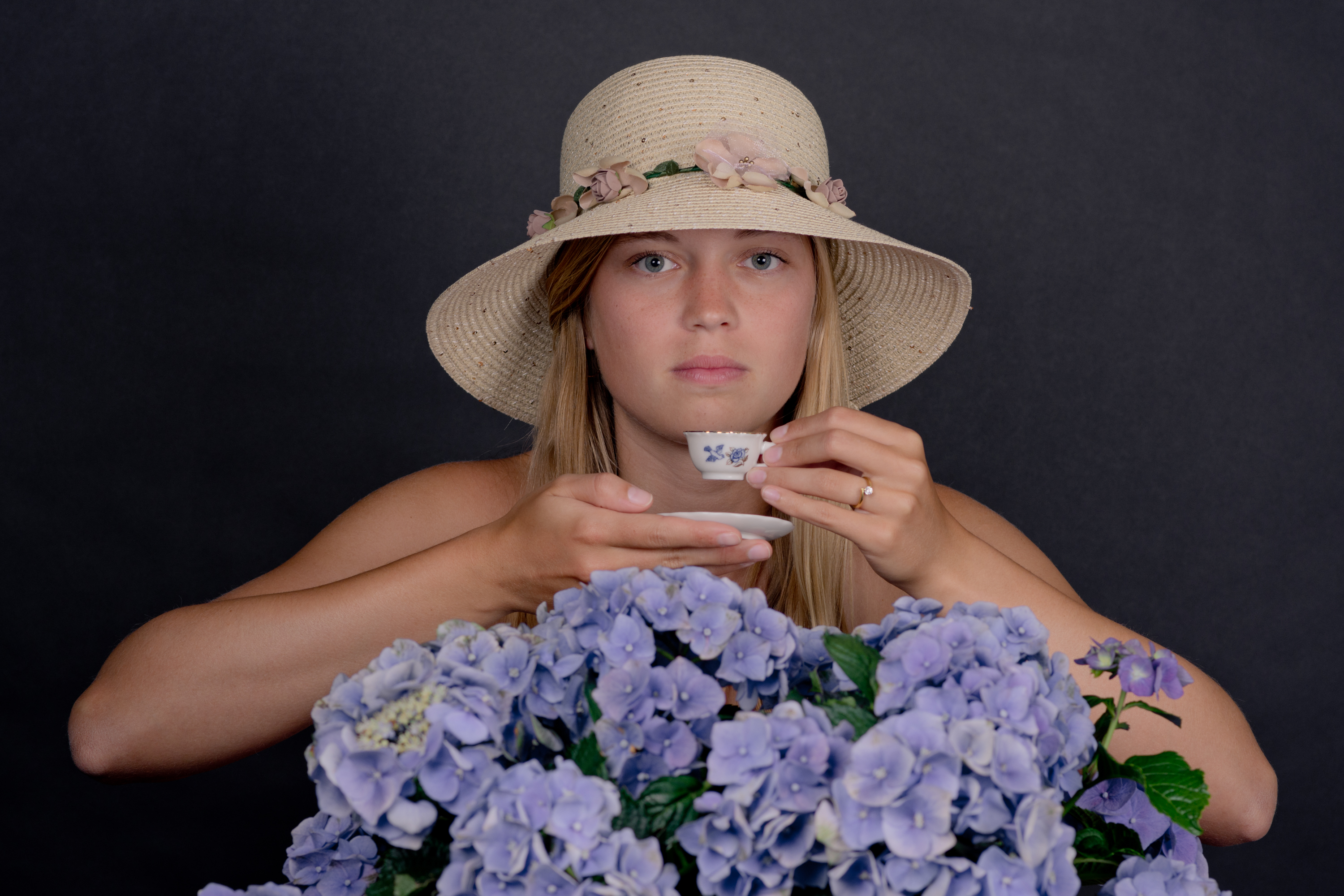 flowergirl-having-tea