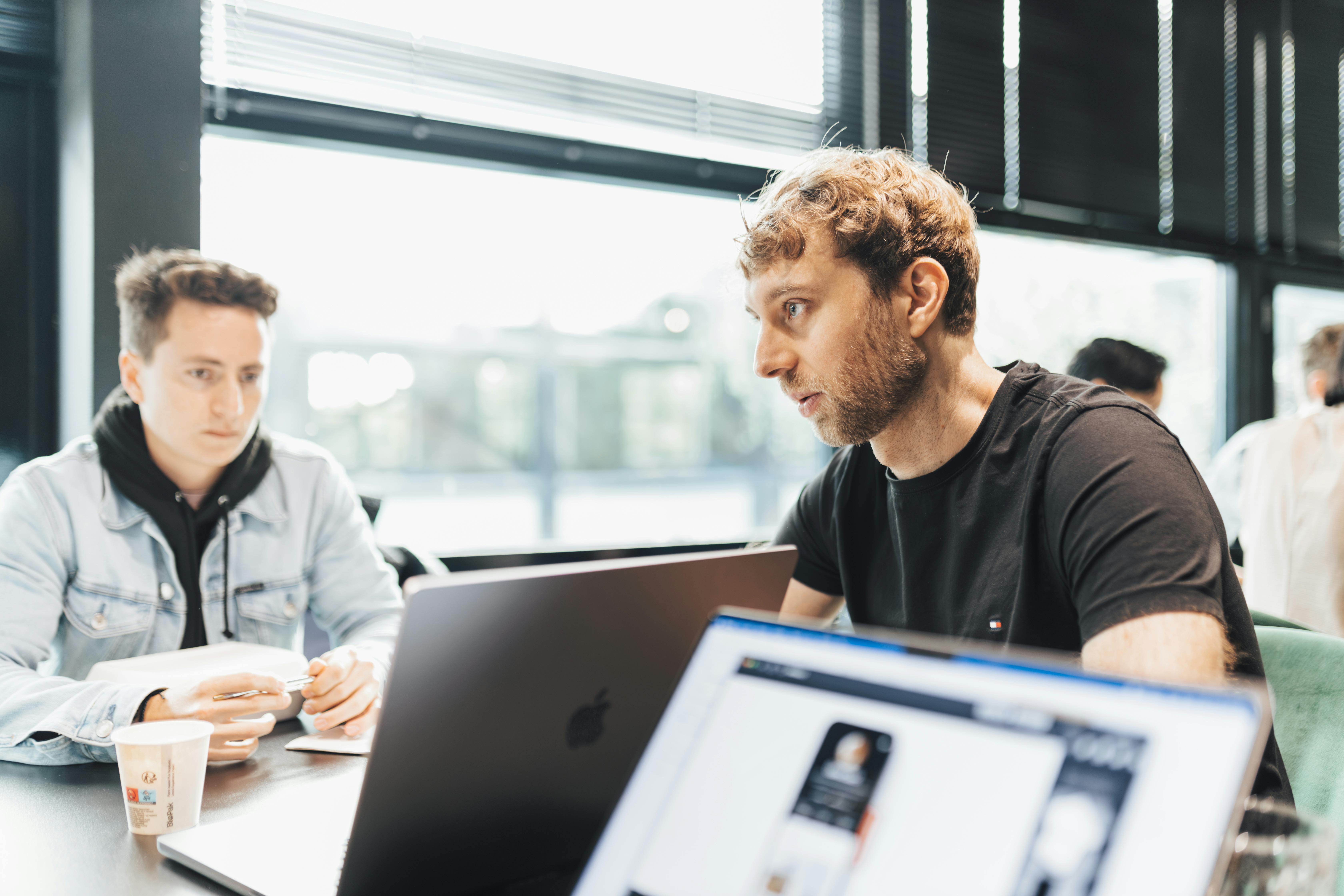 How to make your business operations more efficient with better communication