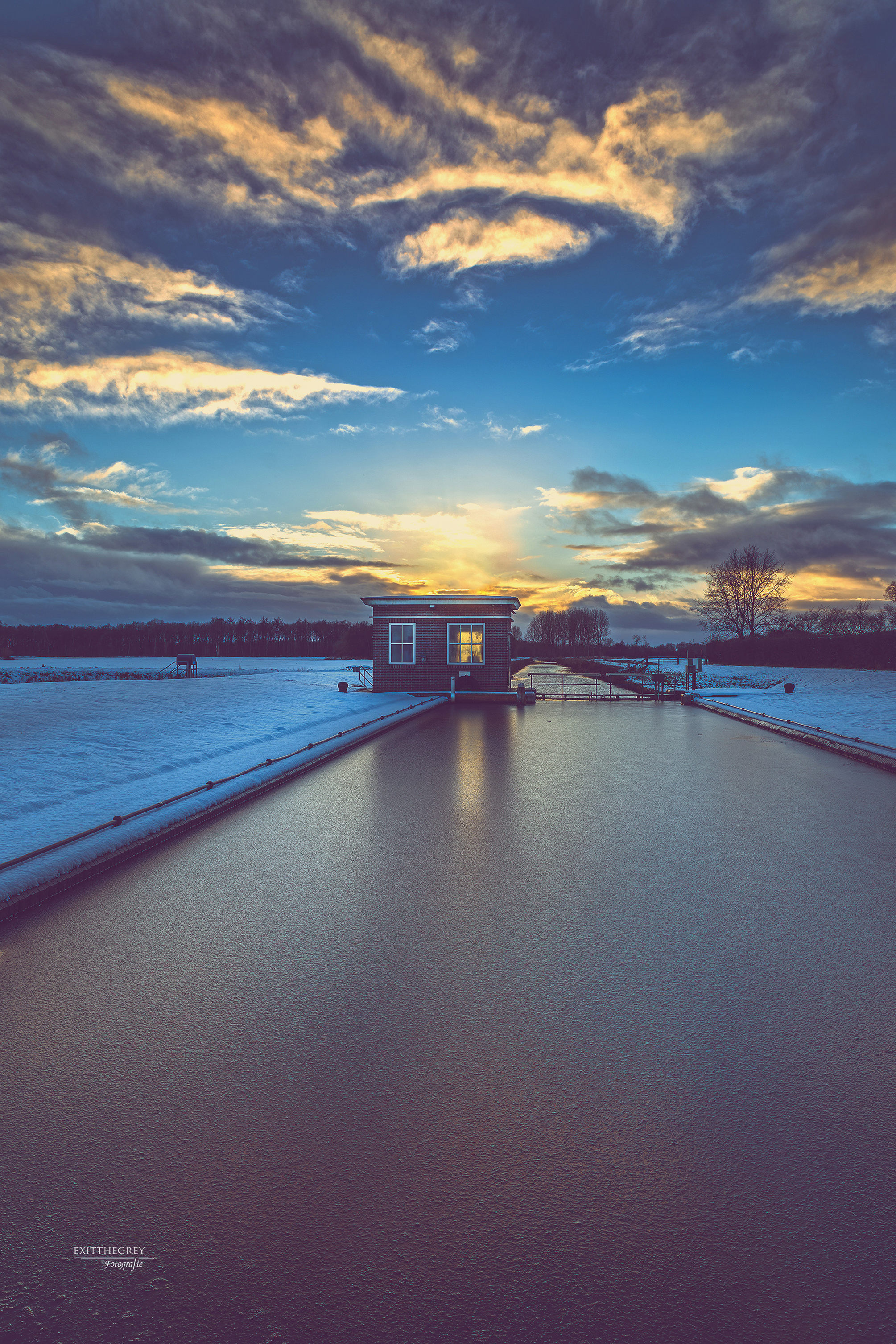 1ste-sluis-in-wintertooi