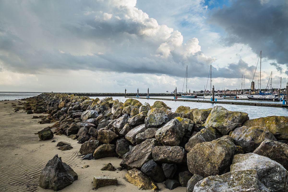 dreigende-wolken-boven-terschelling