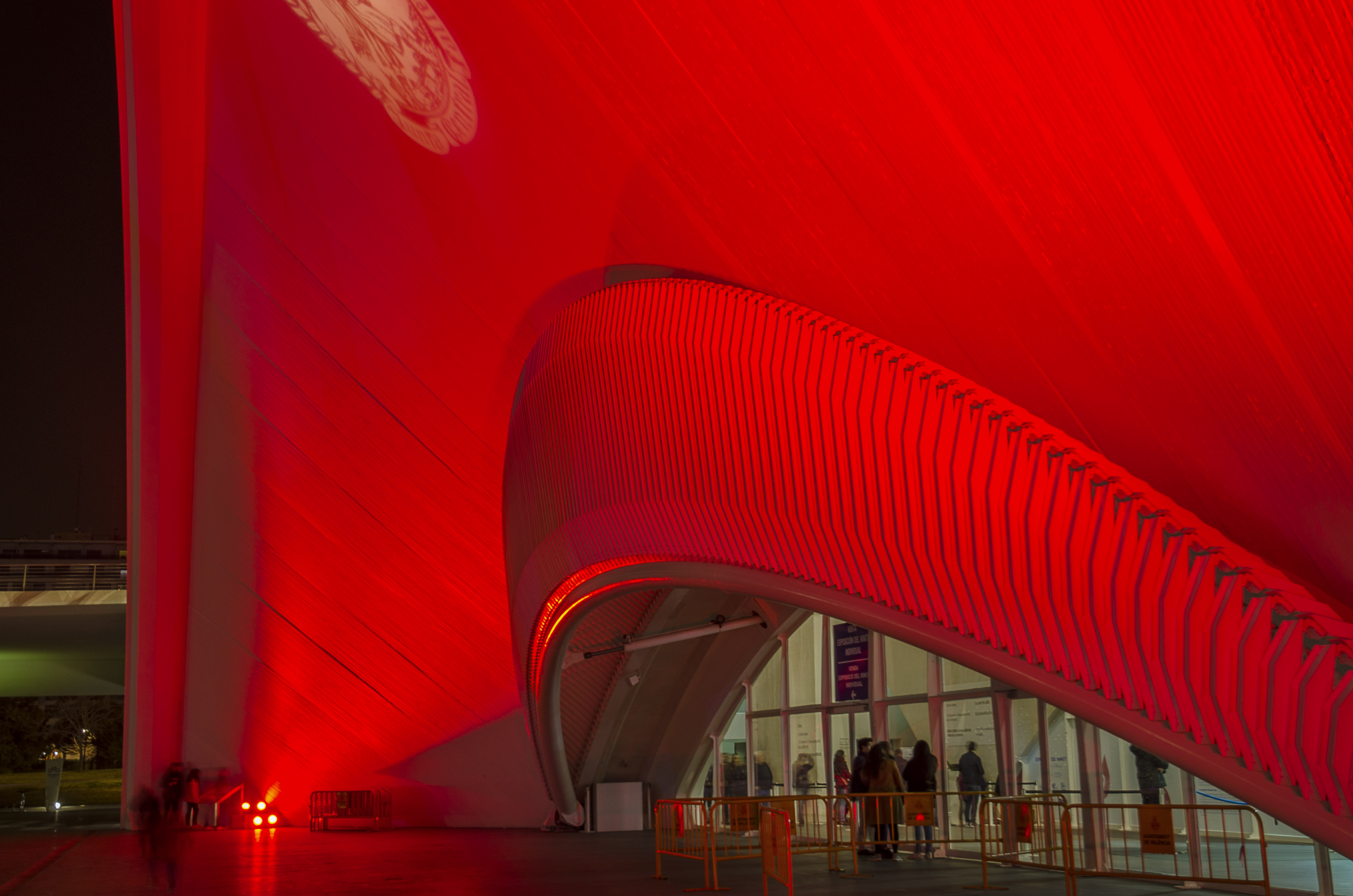 entrance-to-sience-valencia