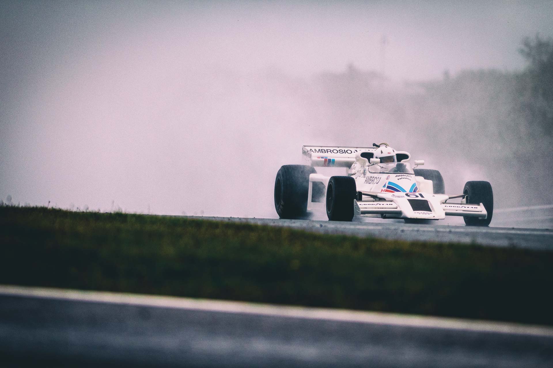 classic-machine-in-the-rain
