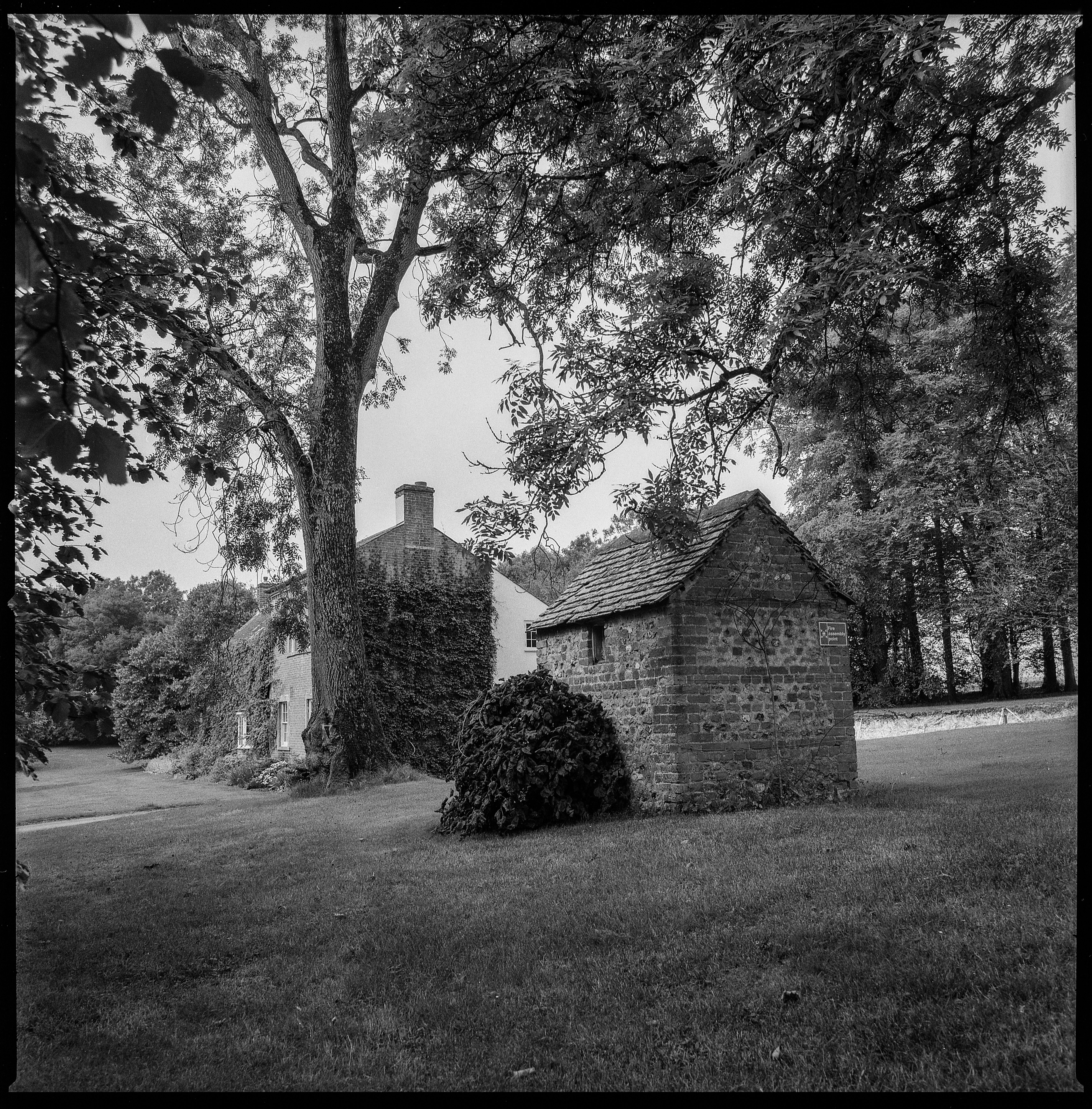 monkton-deverill-wiltshire-uk-0