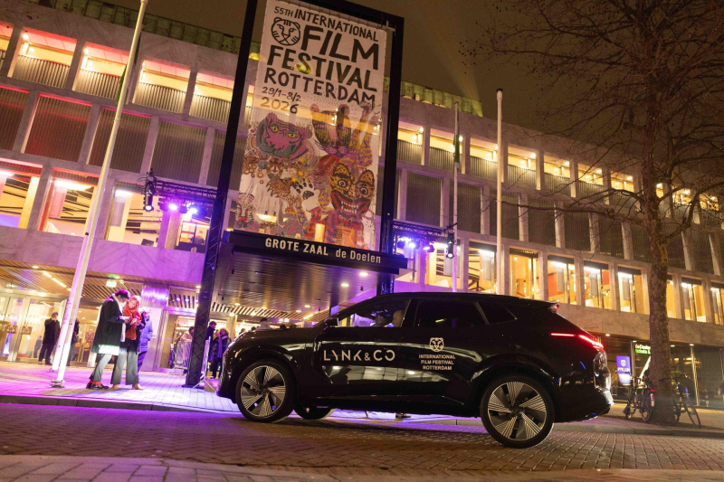 lynk-co-houdt-rotterdam-in-beweging-tijdens-iffr-2026
