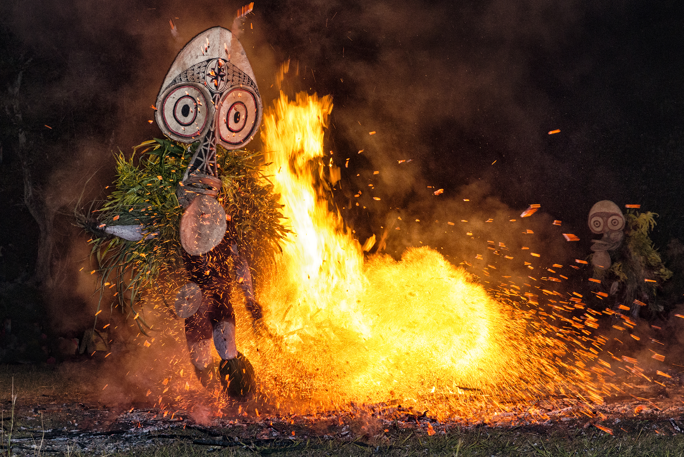 vuurdans-in-papua-nieuw-guinea