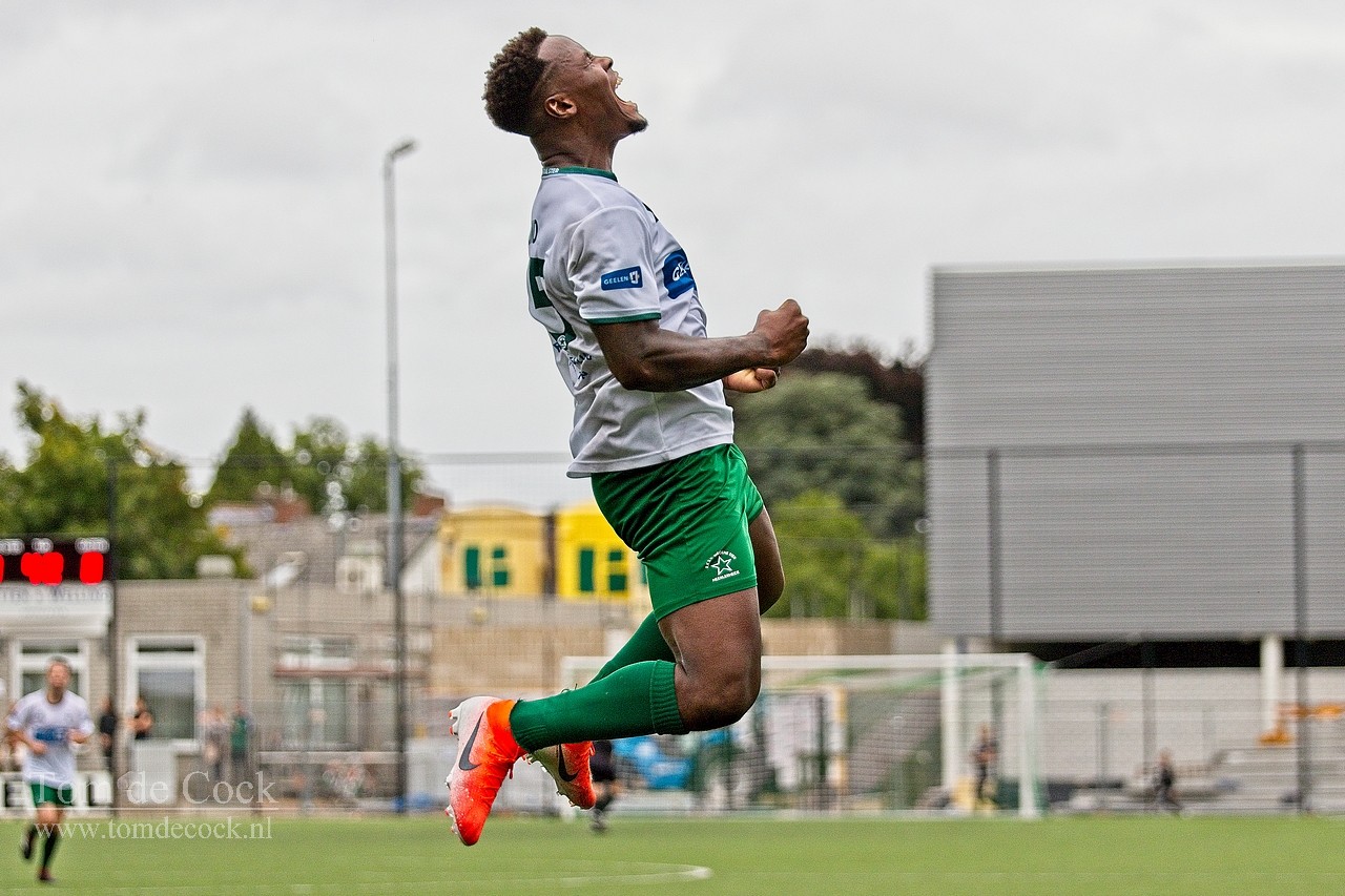 emotie-na-het-maken-van-een-doelpunt