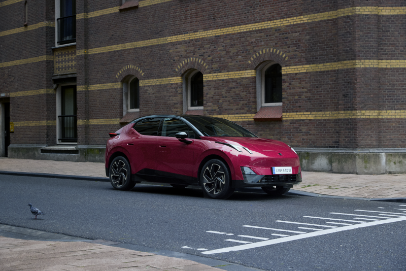 lynk-co-02-behaalt-hoogste-euro-ncap-veiligheidsscore-in-compact-suv-segment