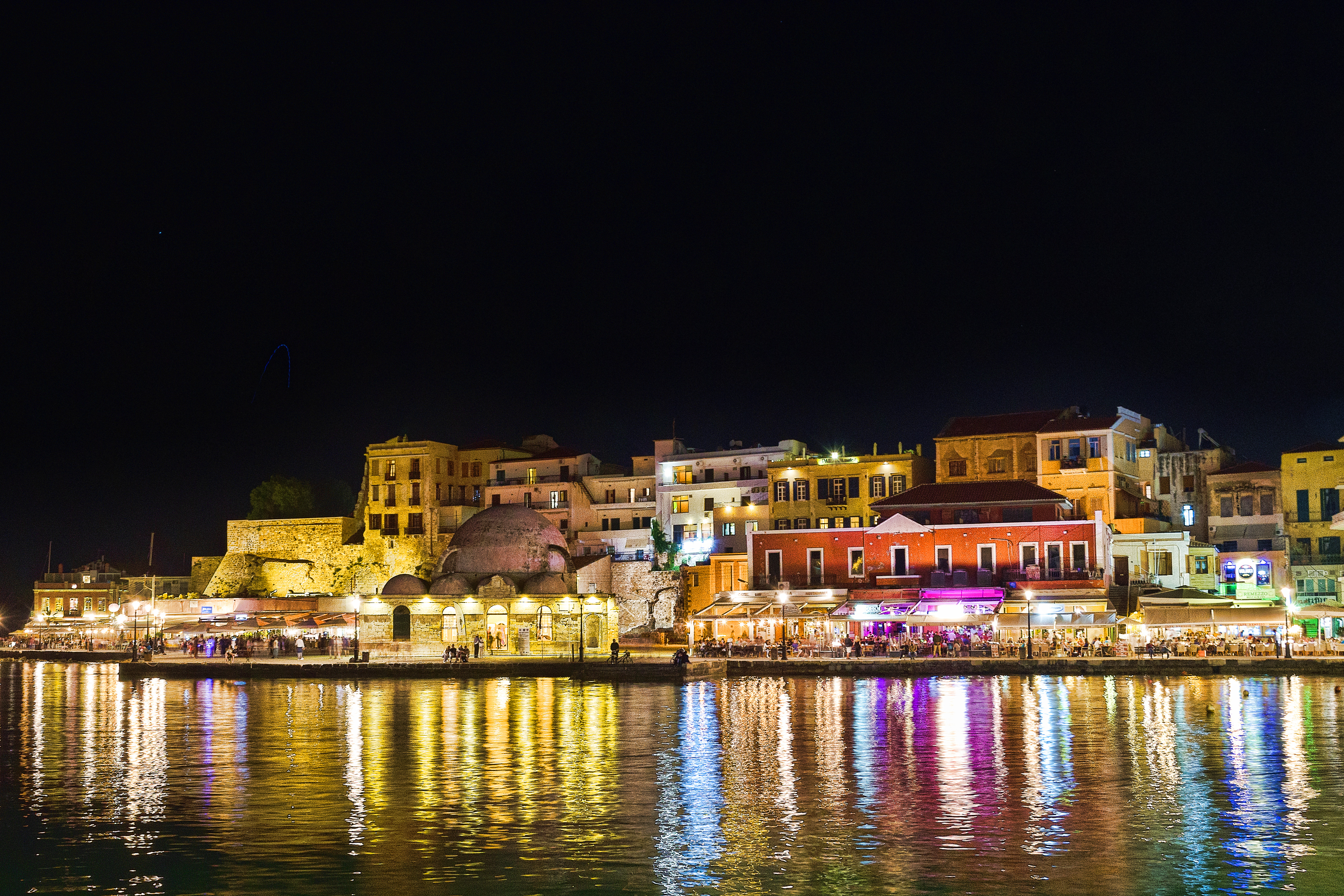 chania-by-night