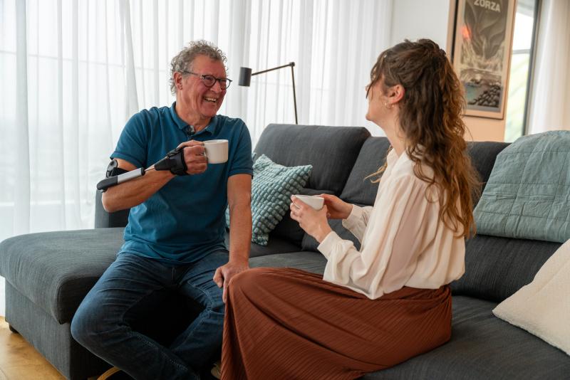 stil-versnelt-europese-groei-met-anti-tremor-orthese