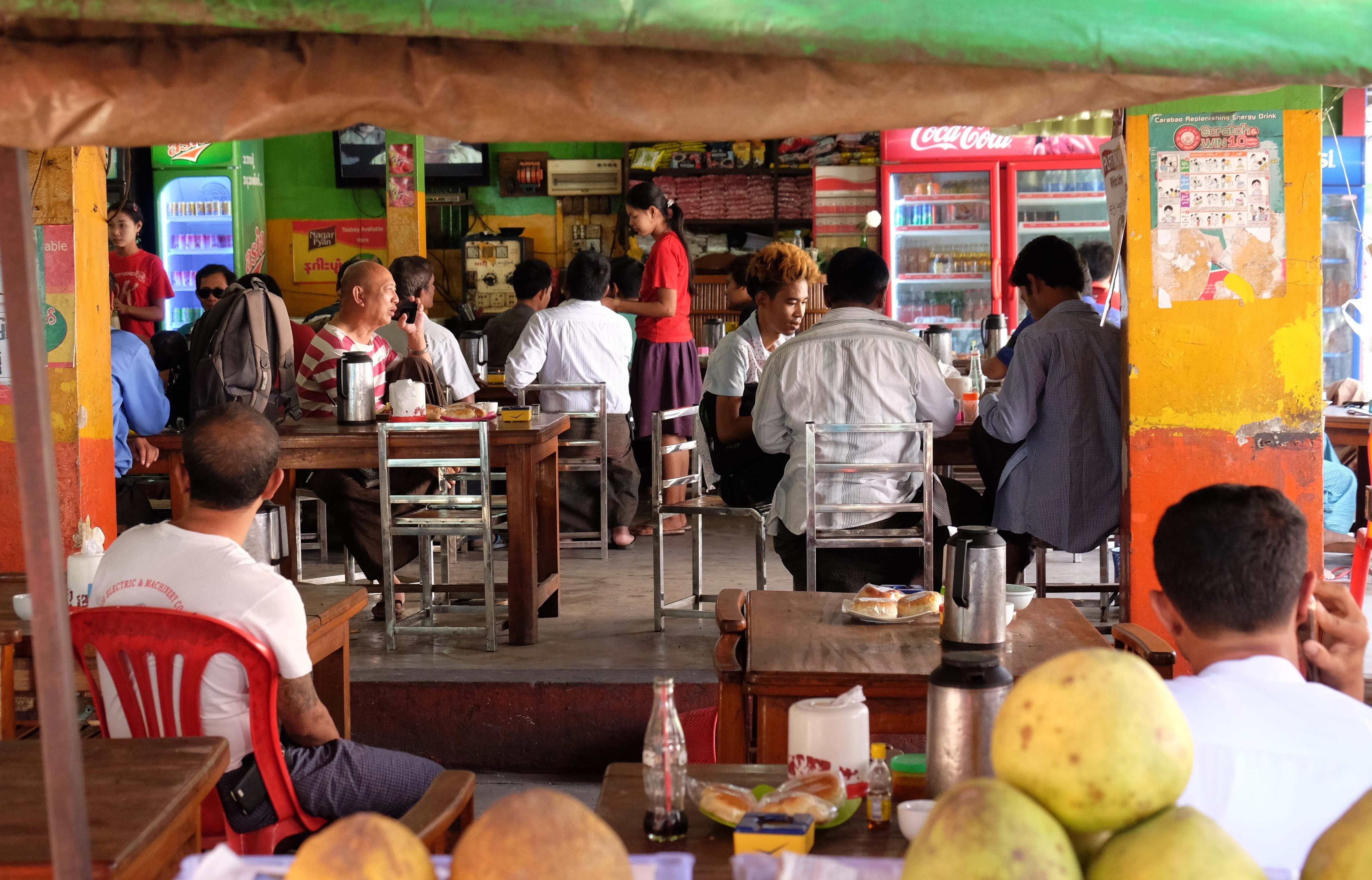 caf%C3%A9-in-yangon-myanmar