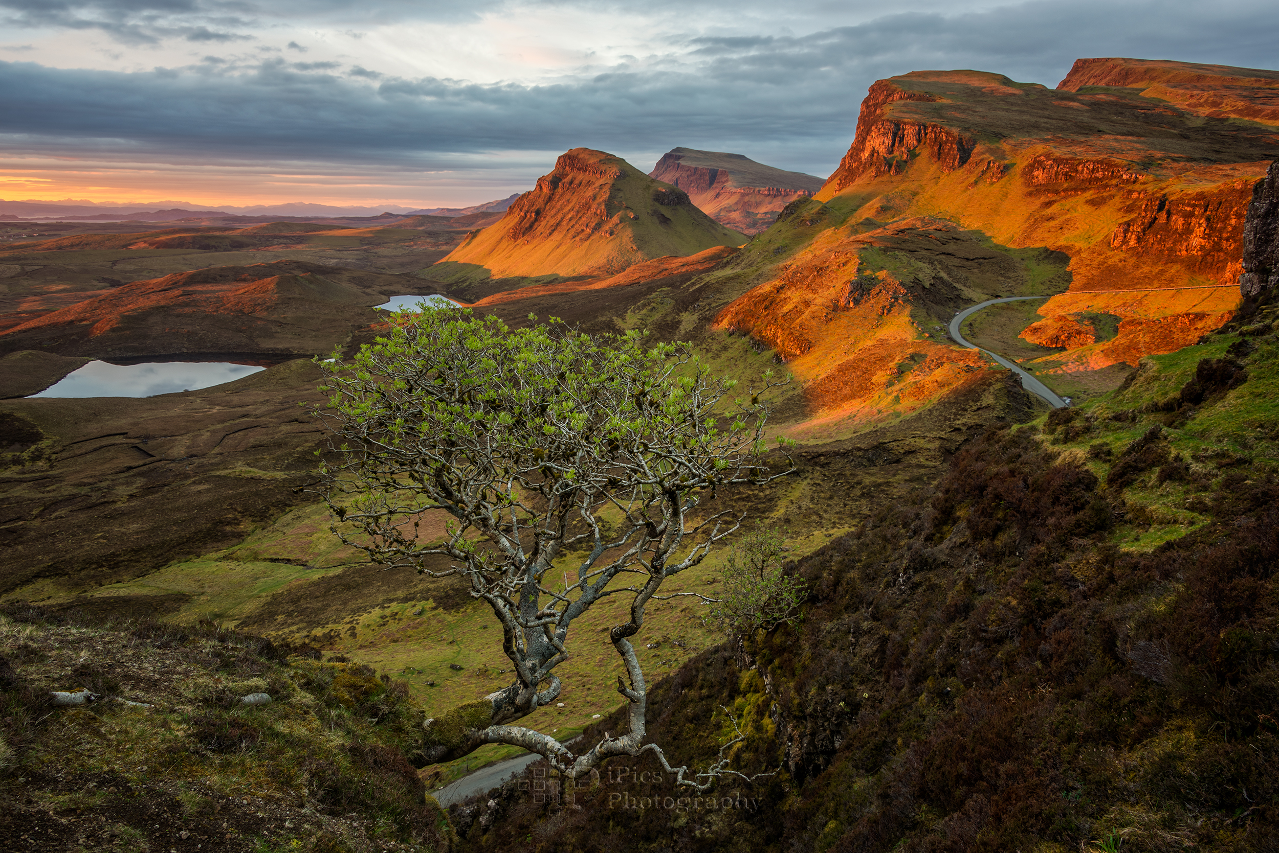 sunrise-in-middle-earth