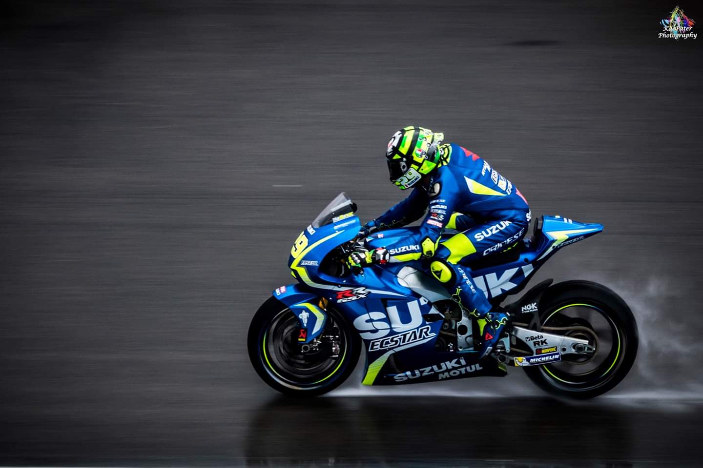 tt-assen-in-de-regen