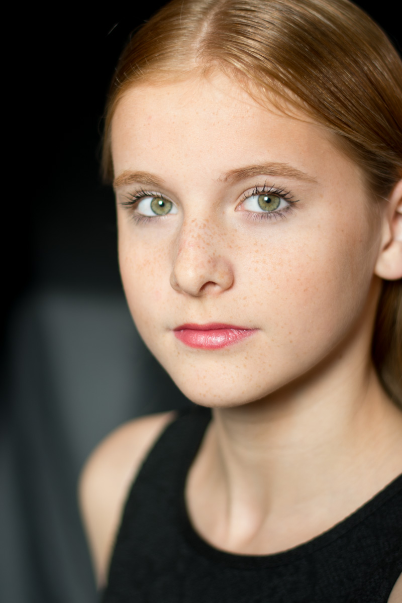 girl-with-the-green-eyes