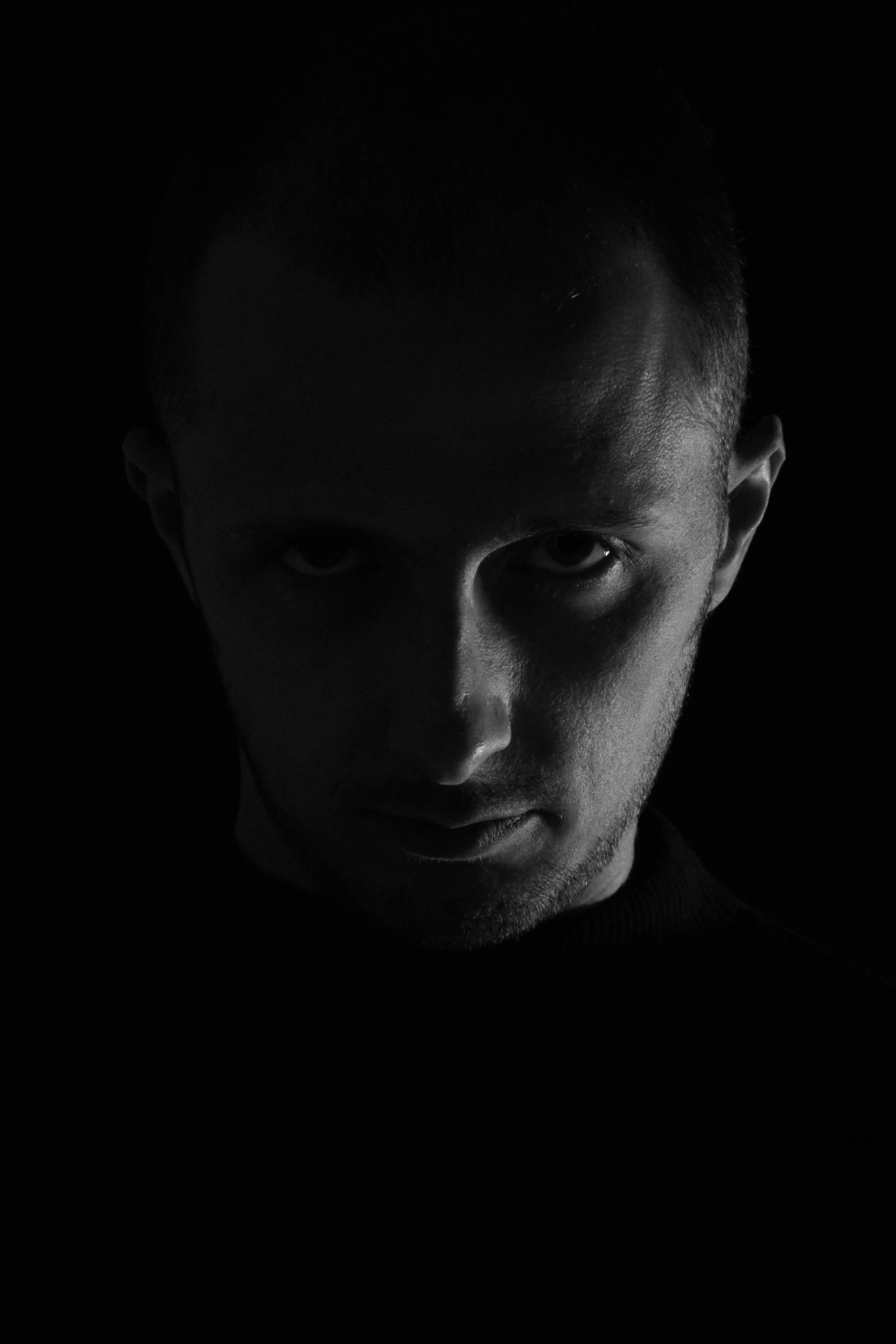 portret-me-myself-and-i