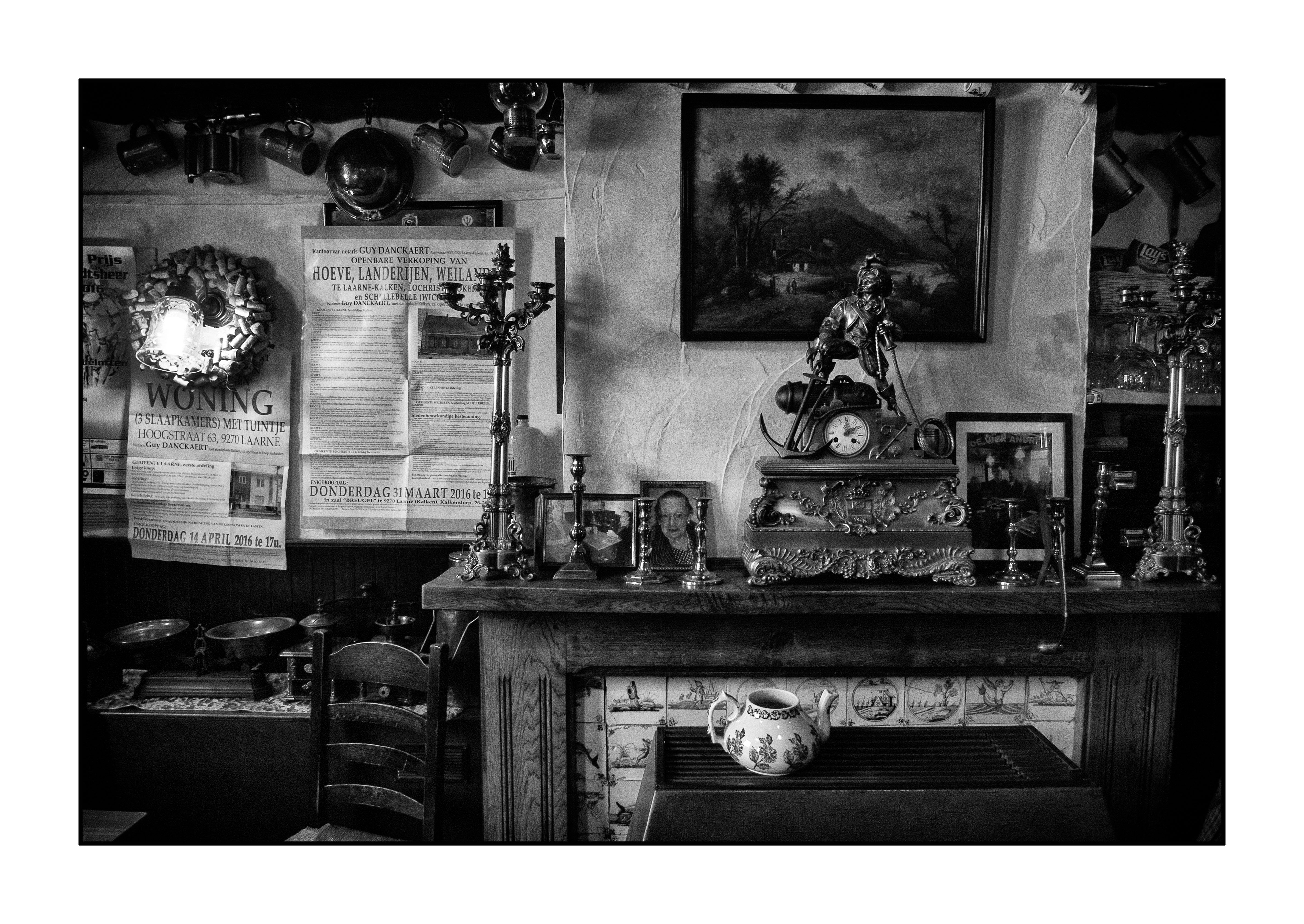 interieur-dorpscaf%C3%A9-de-halve-maan-kalken