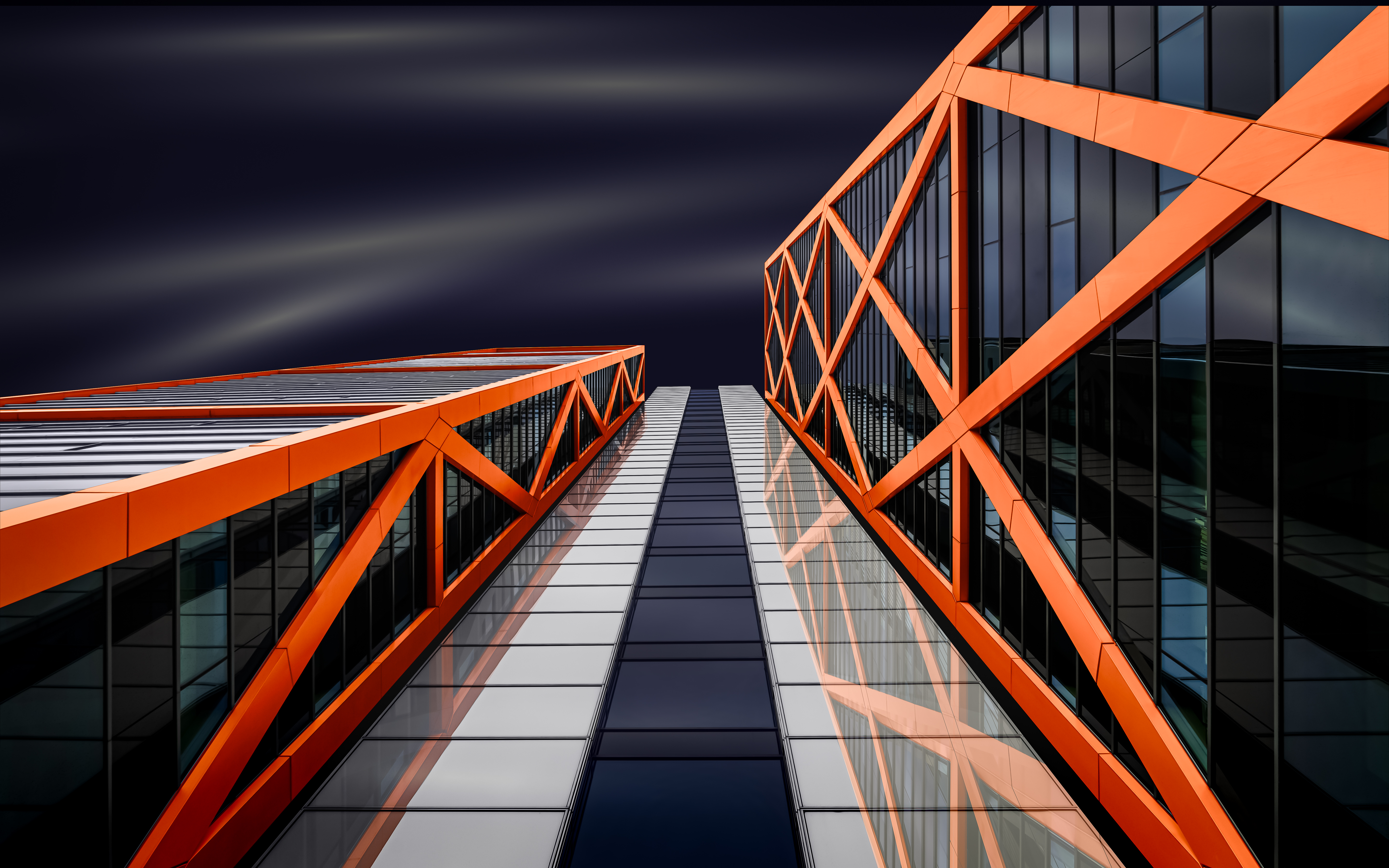 spotlight-fine-art-architectuurfotografie-door-maurice-ogier