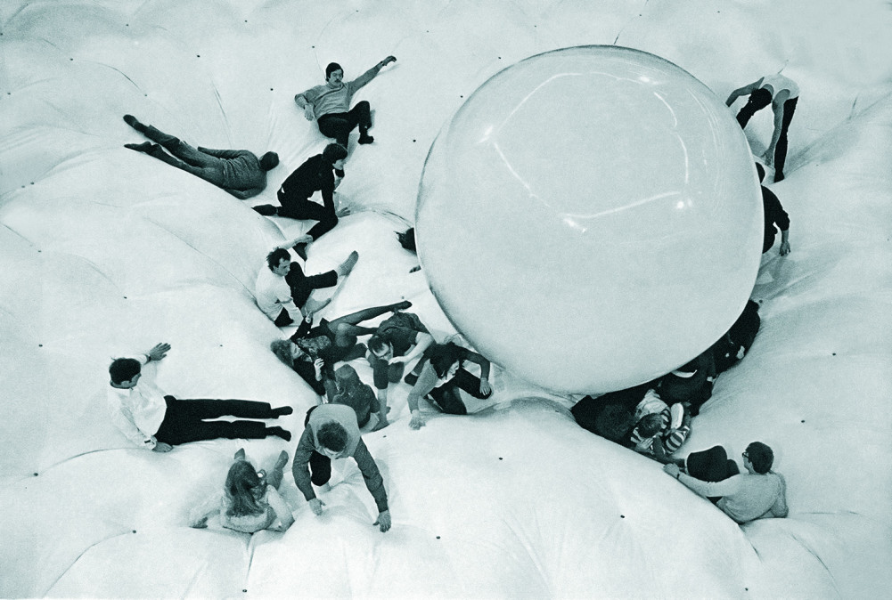 mind-expanders-belangrijkste-projecten-van-haus-rucker-co-te-zien-in-kunsthal