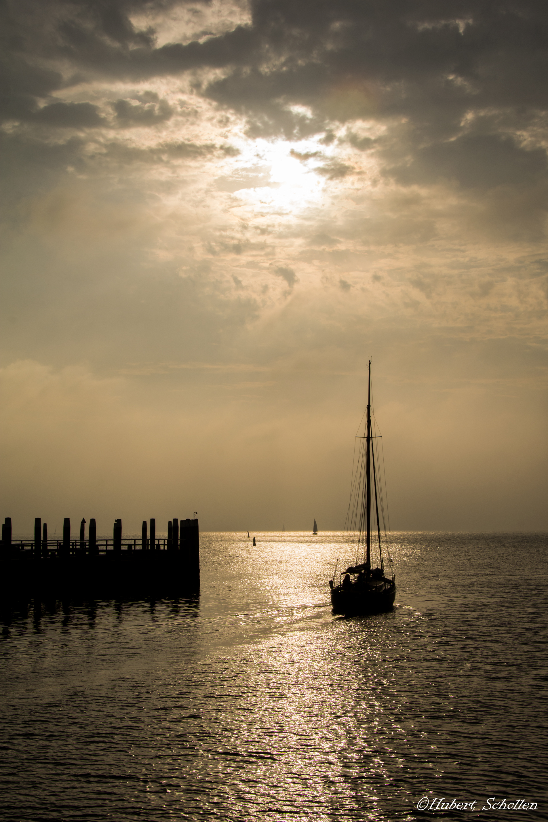 boot-verlaat-haven-oudeschild-texel