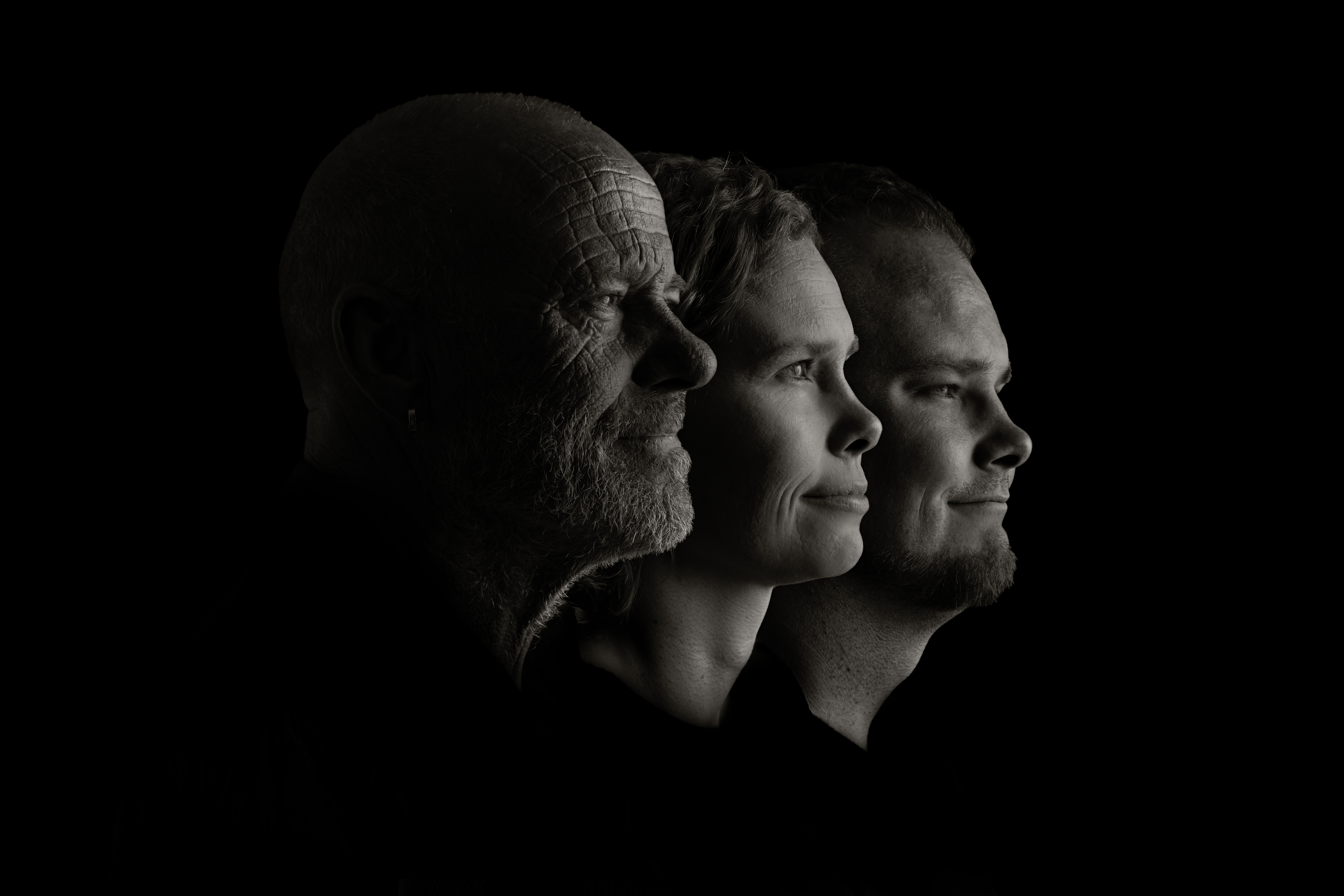 vader-met-dochter-en-zoon