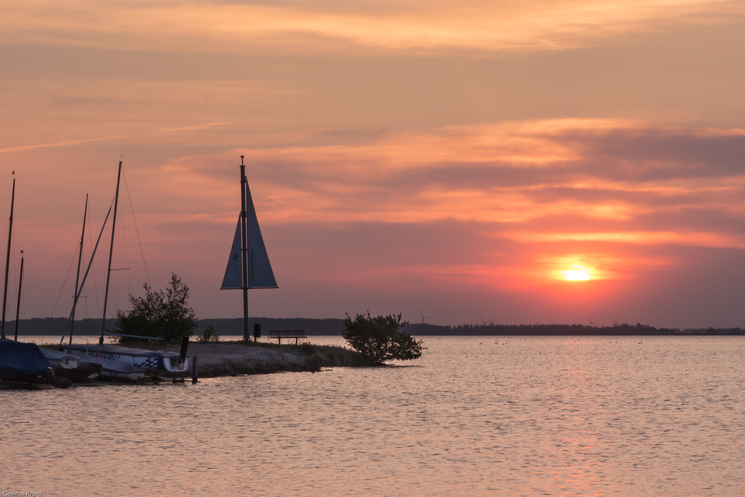 zonsondergang-veluwemeer