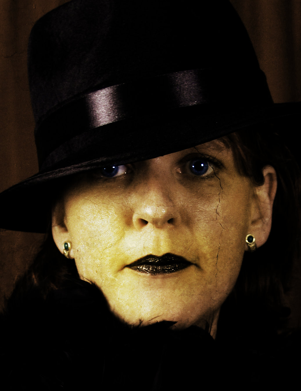 woman-with-hat