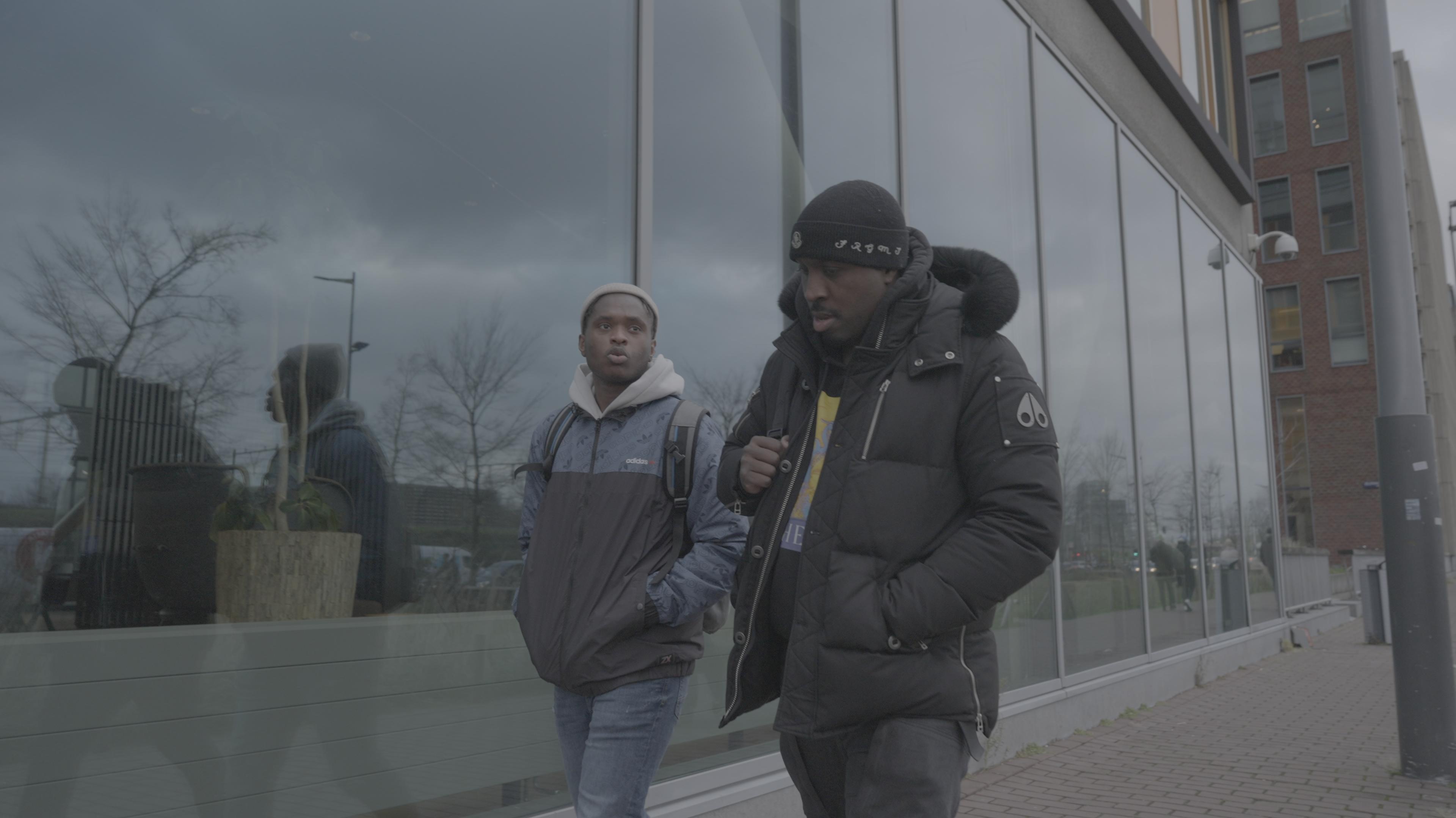 npo-funx-organiseert-good-vibes-dinner-voor-jongeren-die-naar-nederland-gevlucht-zijn
