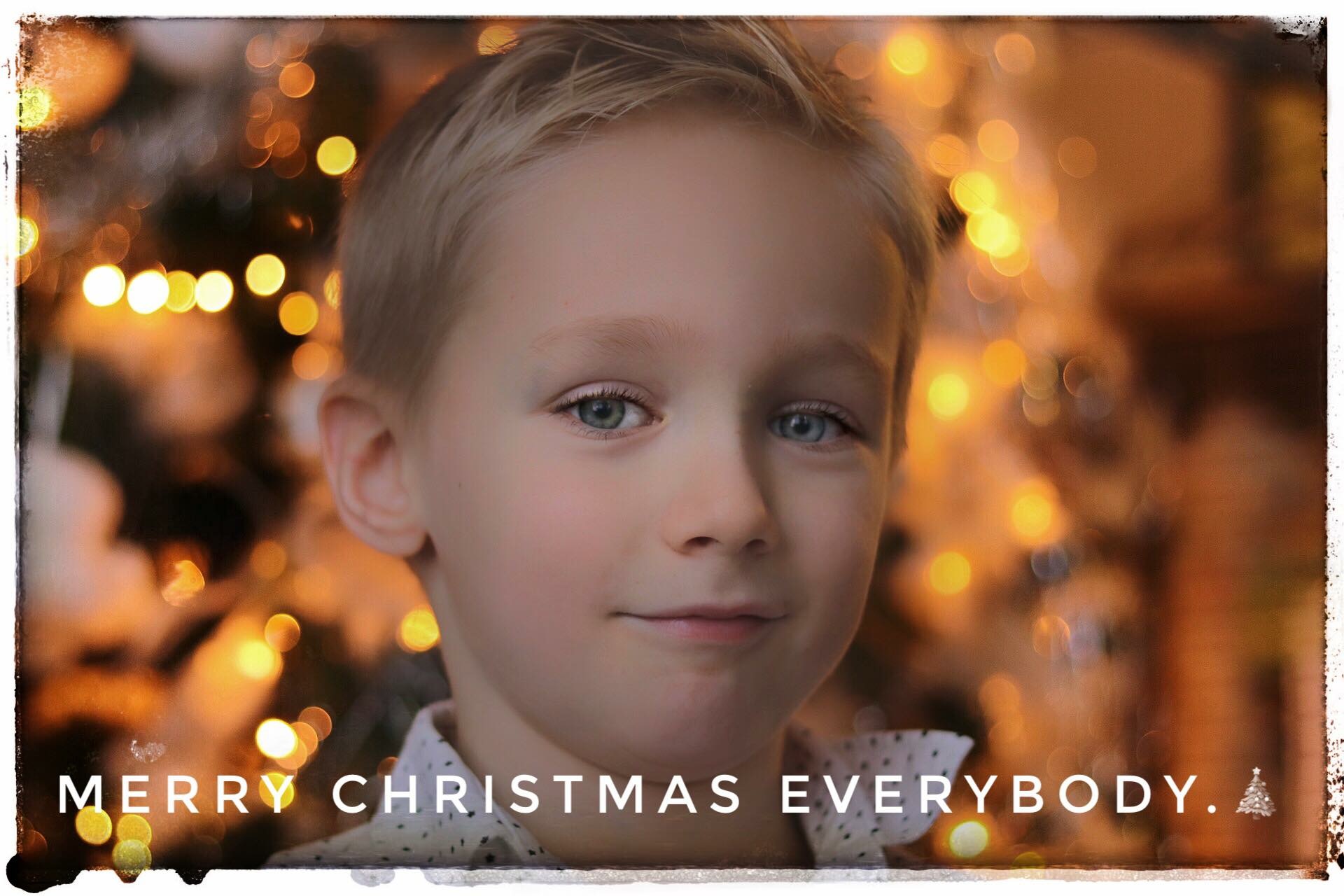 christmas-makes-you-happy-again