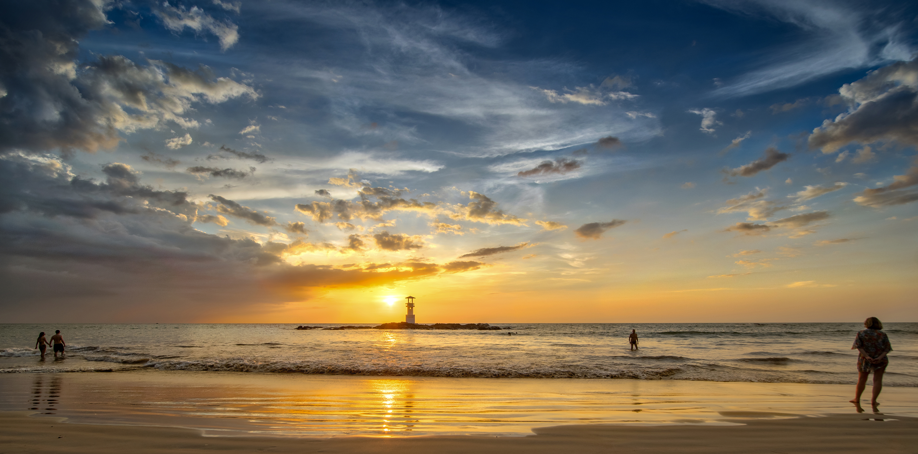 zonsondergang-aanbidders