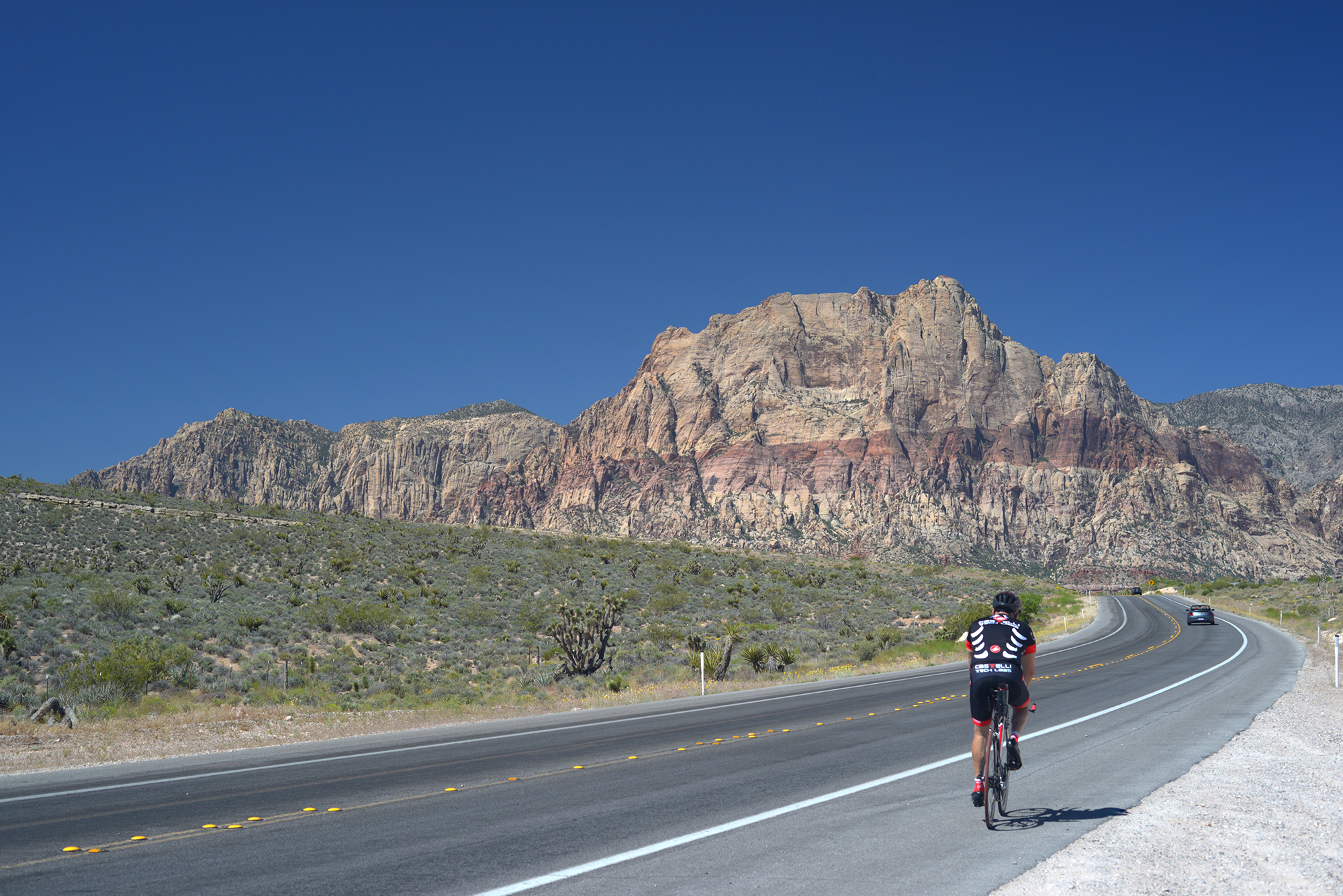 red-rock-canyon-road-nevada