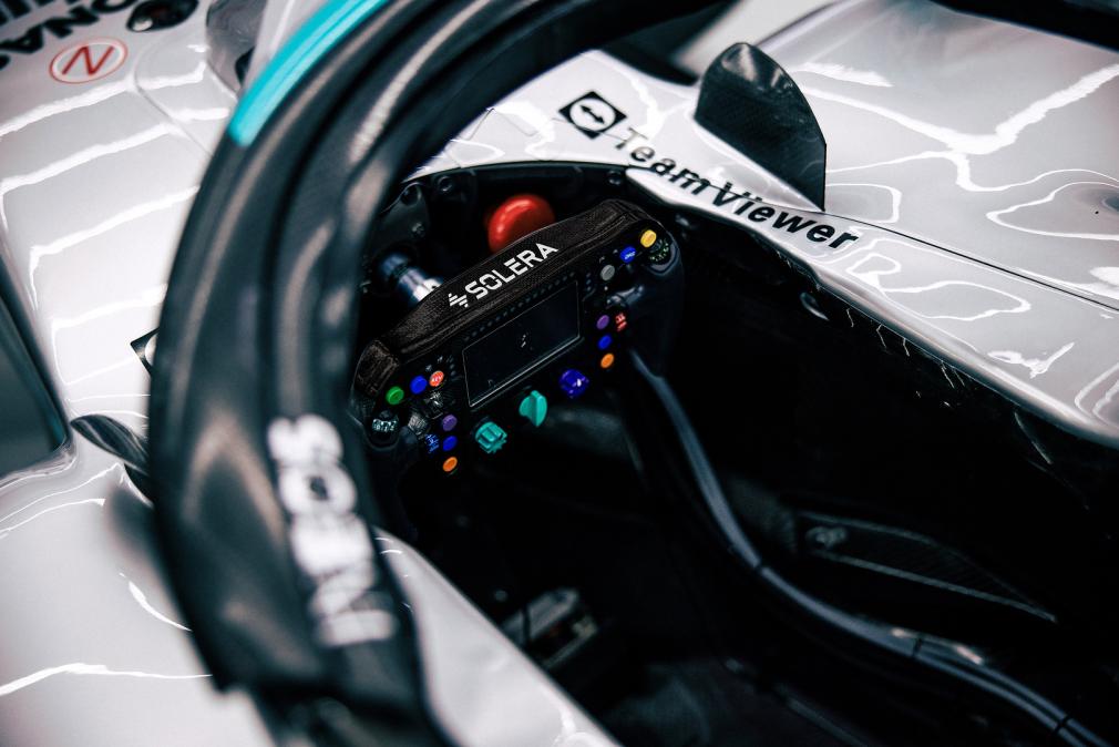 mercedes-amg-petronas-formule-1-team-solera-gaan-samenwerken