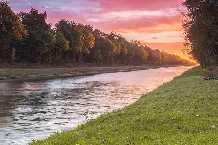 heerlijke-zonsopgang-contrast