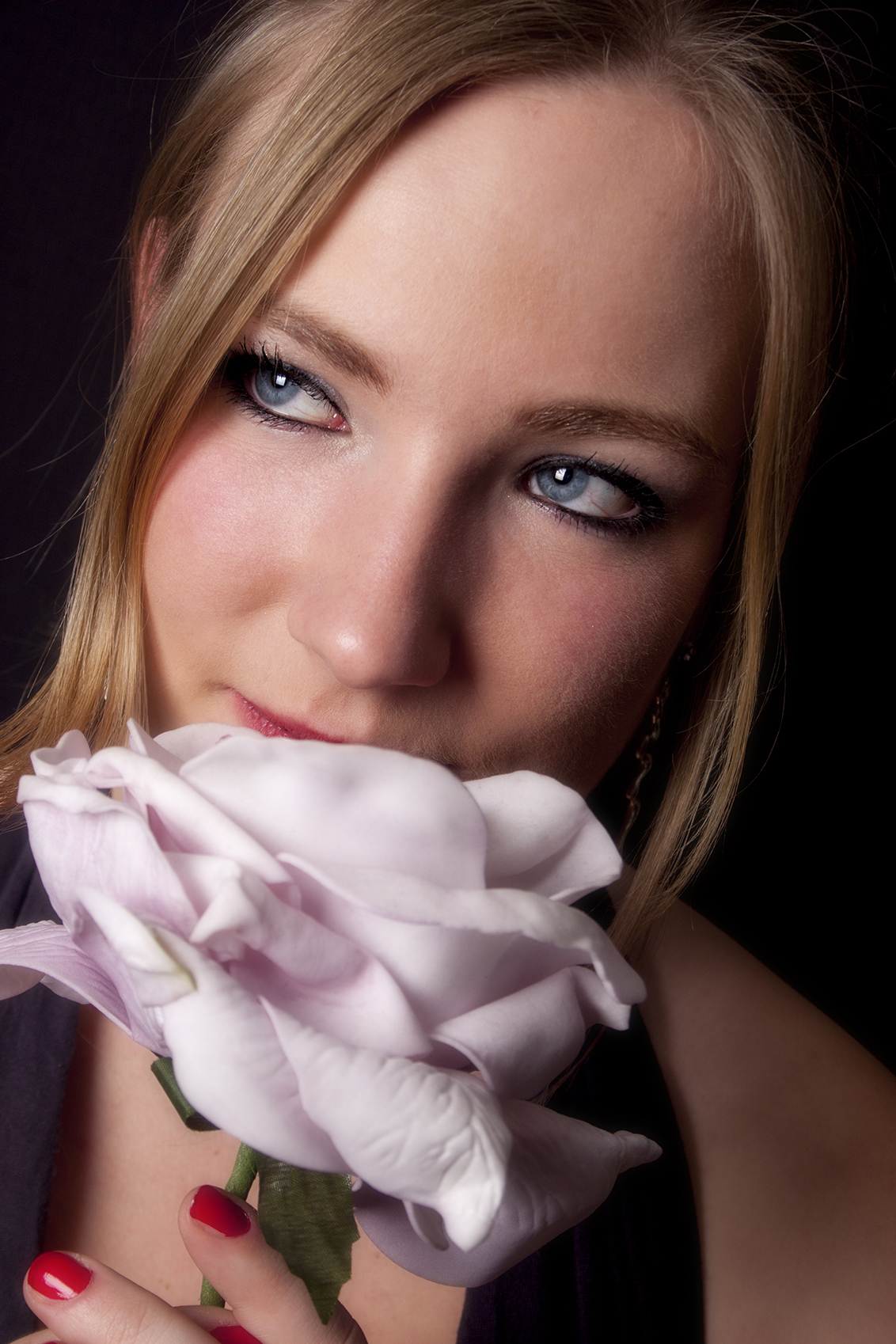 smell-the-flower-while-you-can