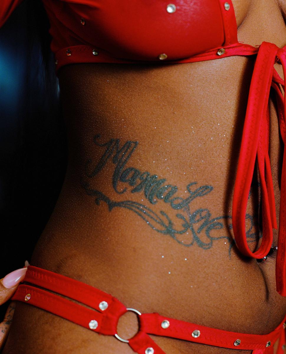 hajar-benjida-fotografie-tentoonstelling-foam