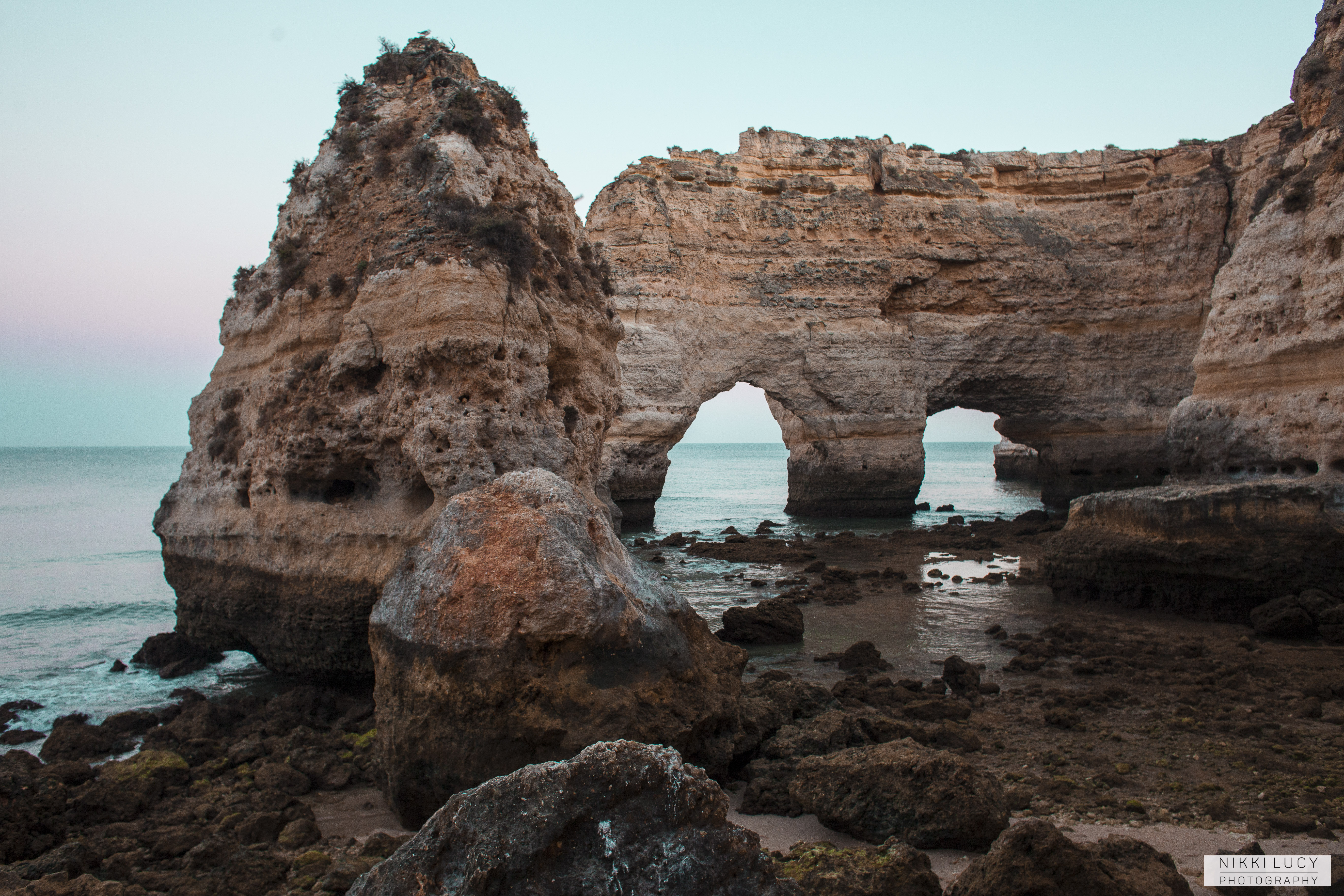 praia-de-marinha-during-sunset