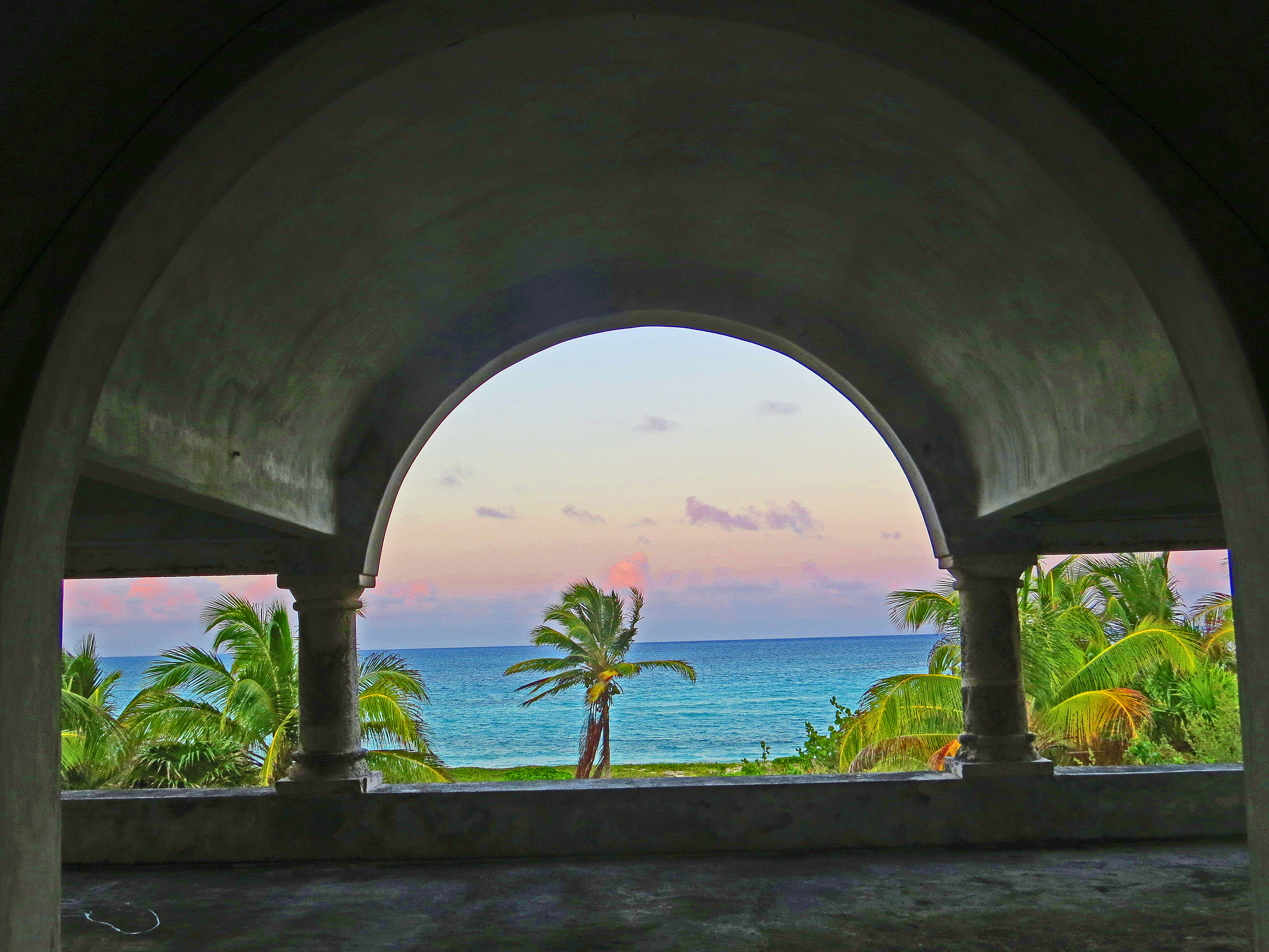 verlaten-hotel-in-yucatan