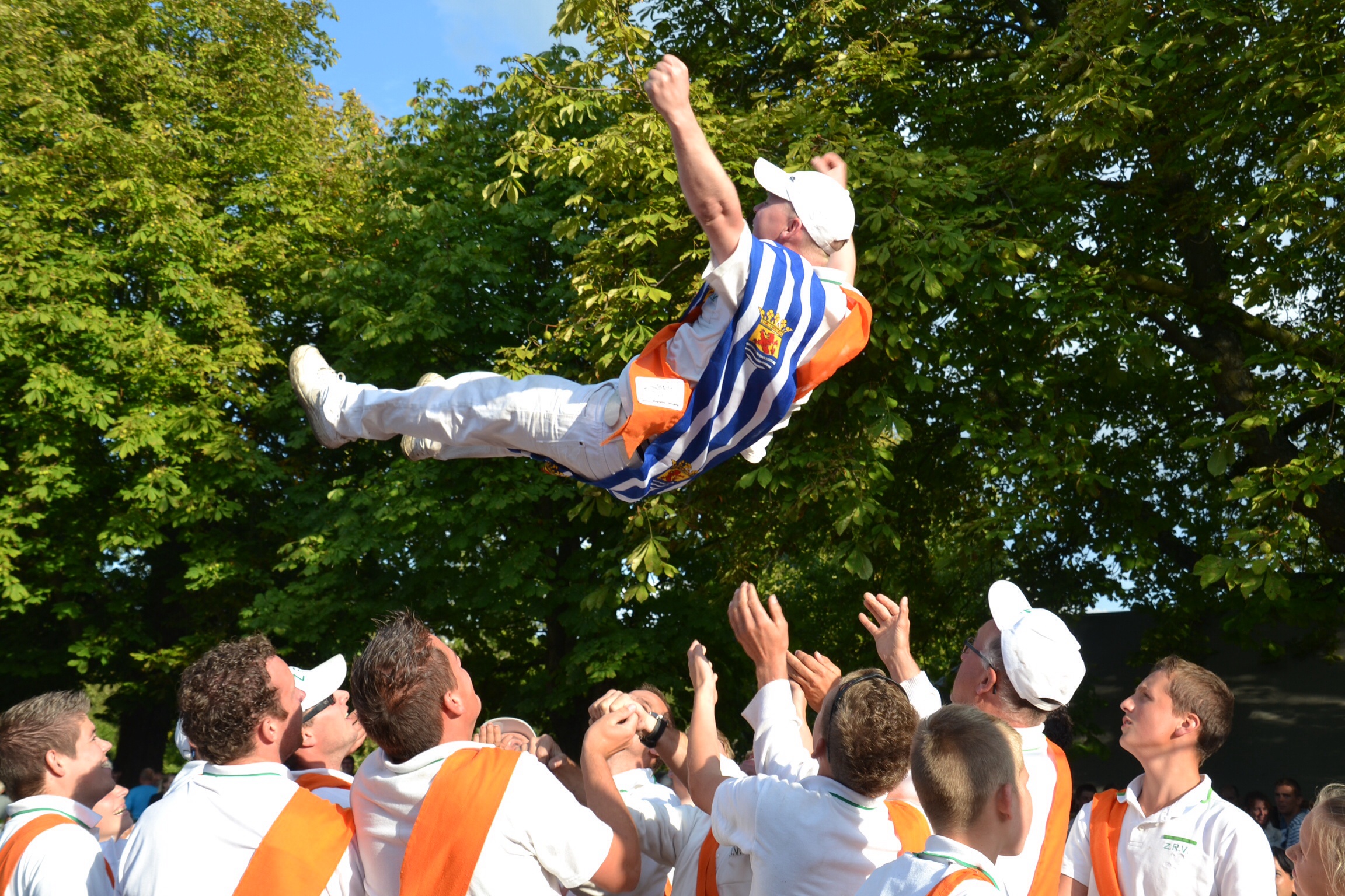 de-kampioen-wordt-gejonast